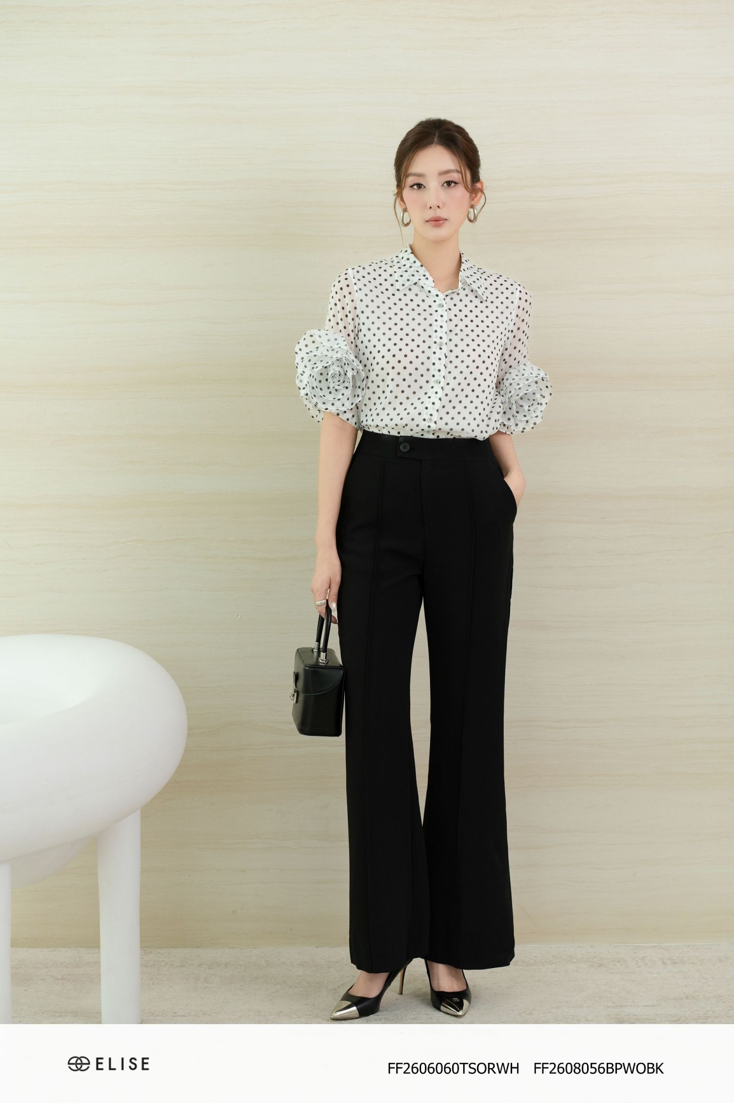 SM TƠ TRẮNG CHẤM BI ĐÍNH HOA TAY