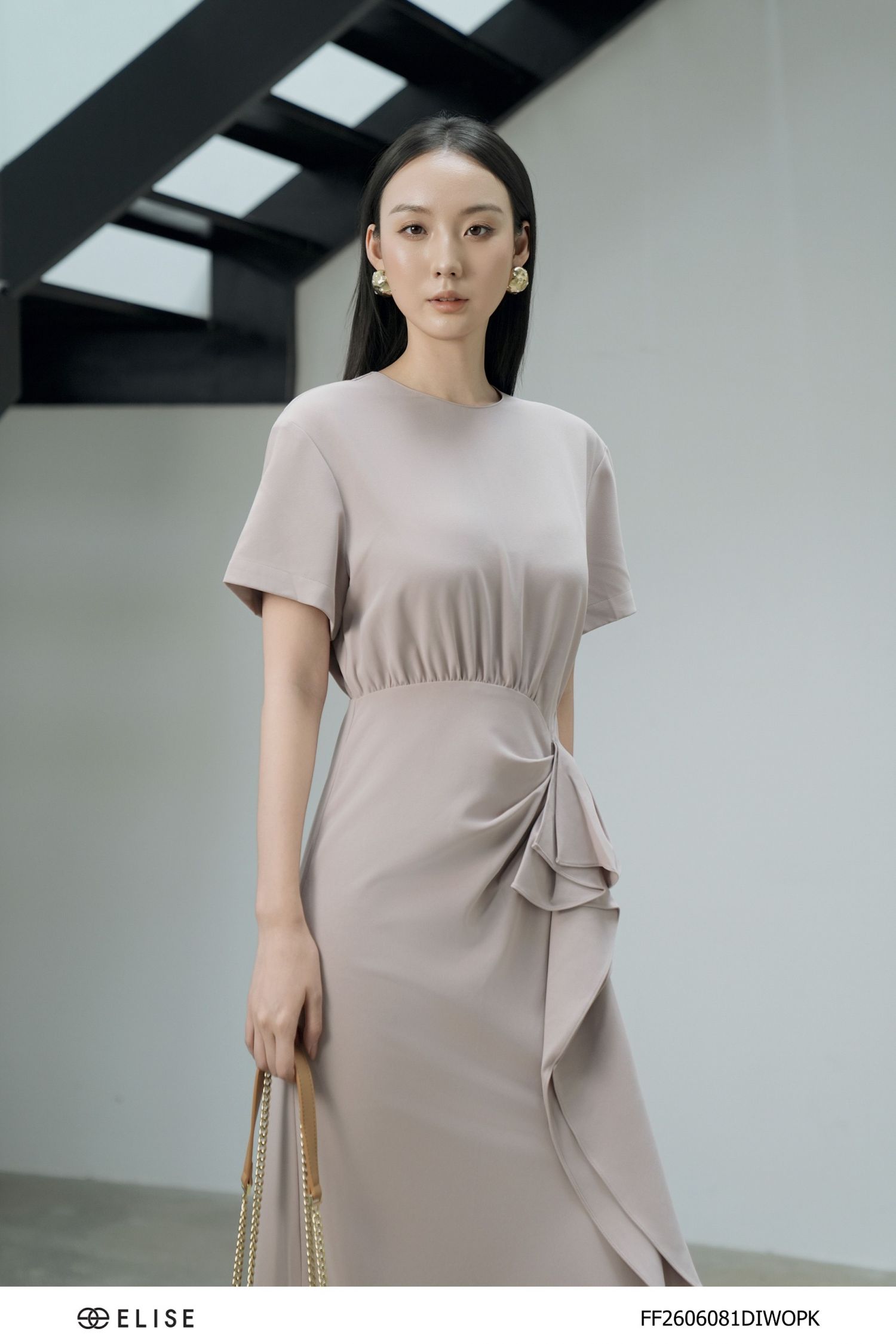 ĐẦM SẠN XẾP NHÚN BÈO EO LỆCH