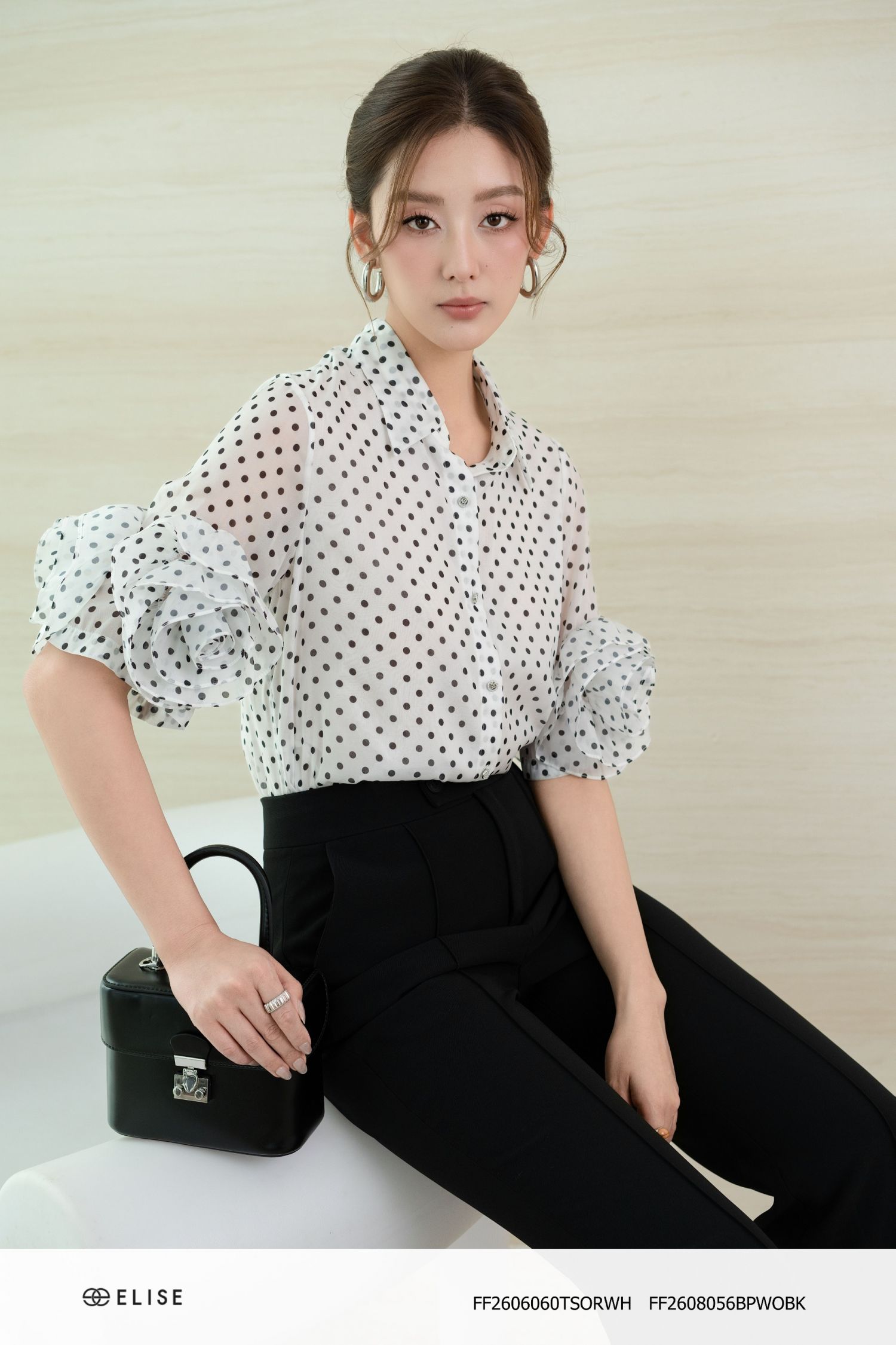 QUẦN ỐNG LOE ĐEN BẤU MÍ