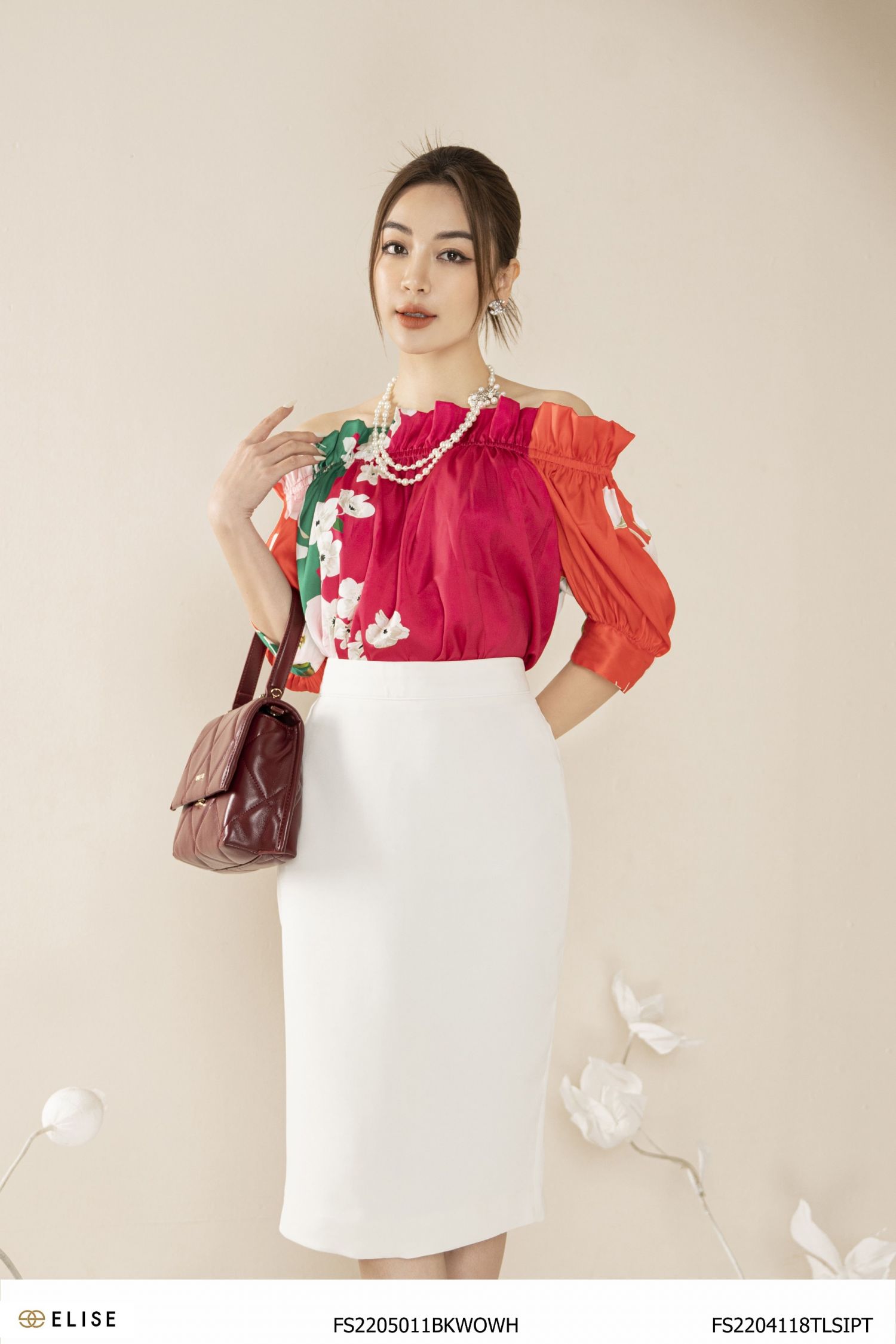 JUPE BÚT CHÌ TRẮNG XẺ SAU