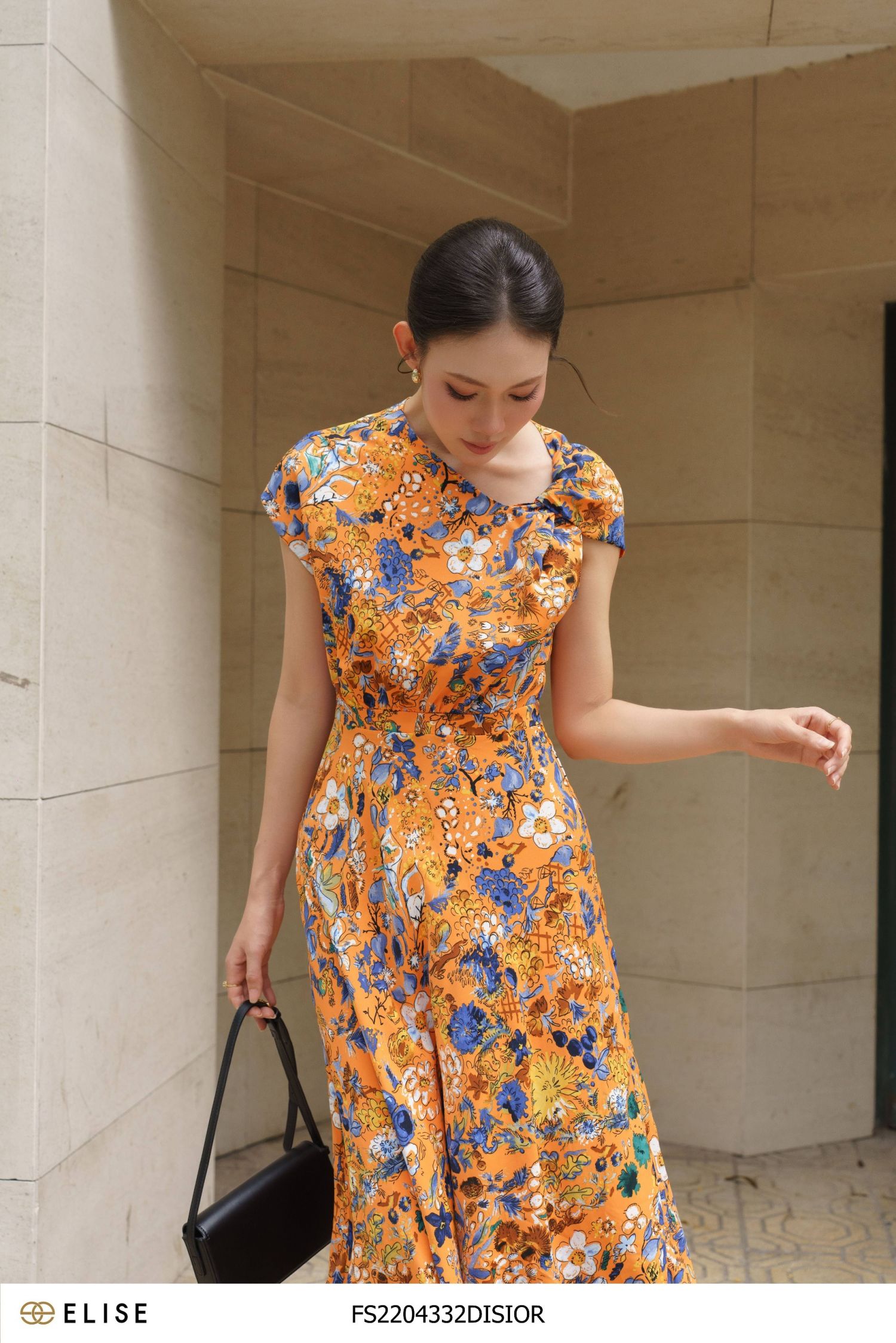 ĐẦM LỤA HOA CAM XOẮN CỔ