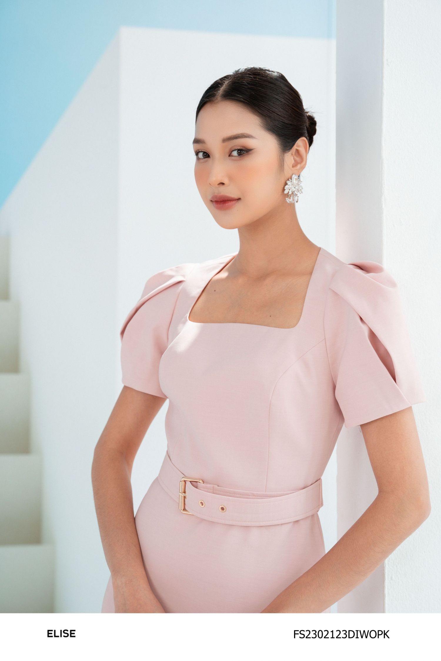 ĐẦM HỒNG TAY XẾP LY