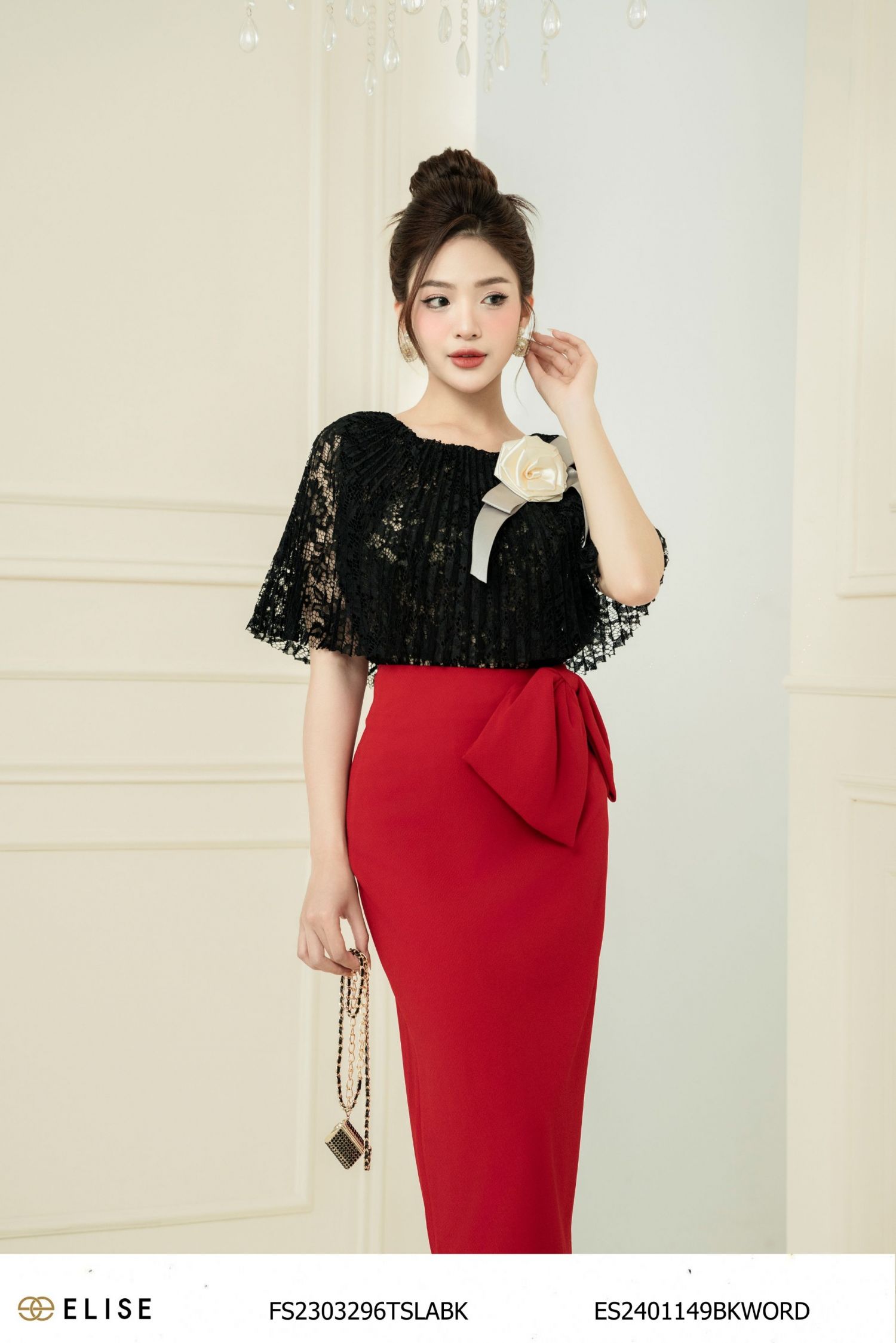 ÁO REN HOA ĐEN DẬP LY ĐÍNH HOA