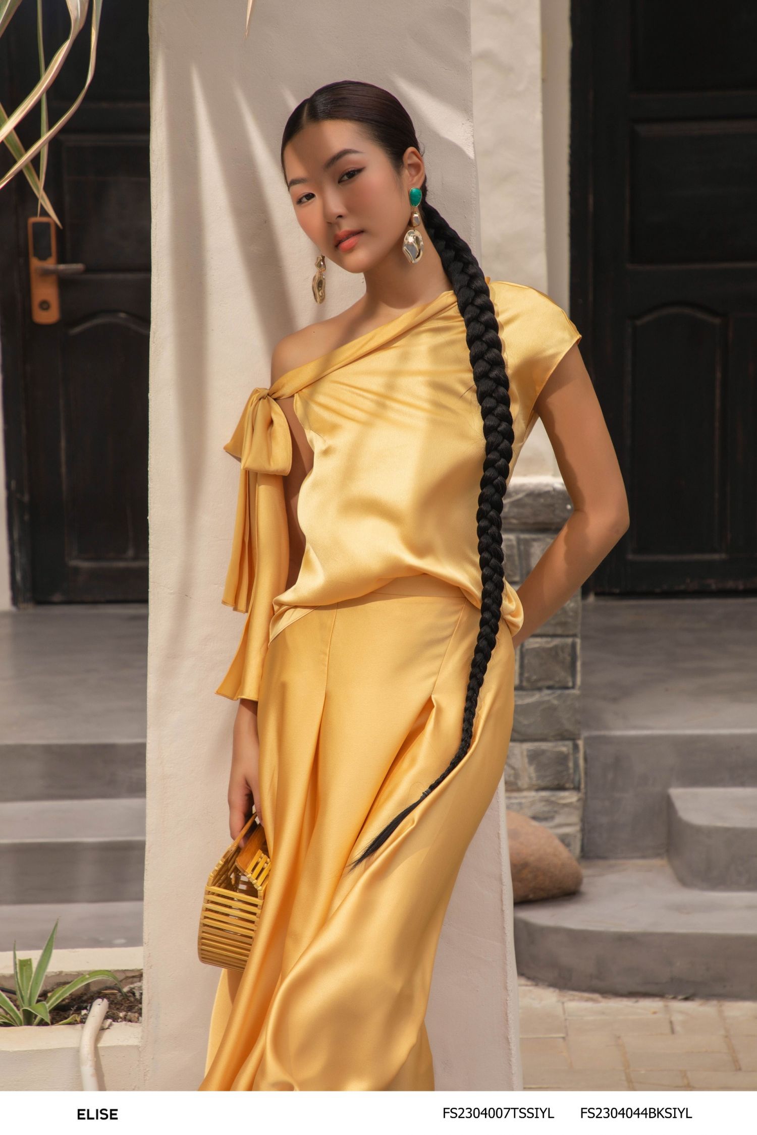 Chân váy xếp ly voan cát dáng maxi màu Vàng mơ nhạt | Shopee Việt Nam