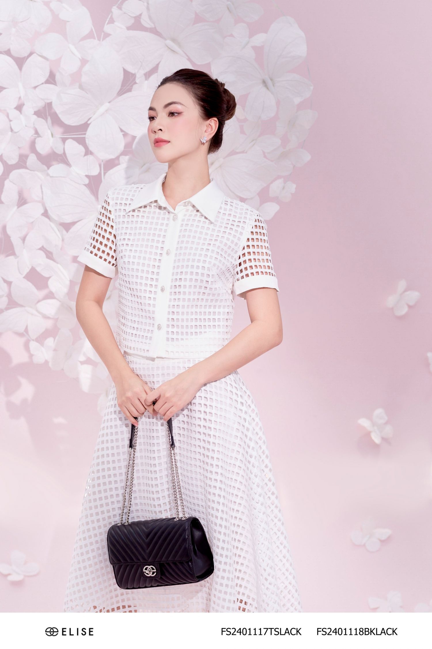 CV XÒE REN CHỈ TRẮNG Ô VUÔNG