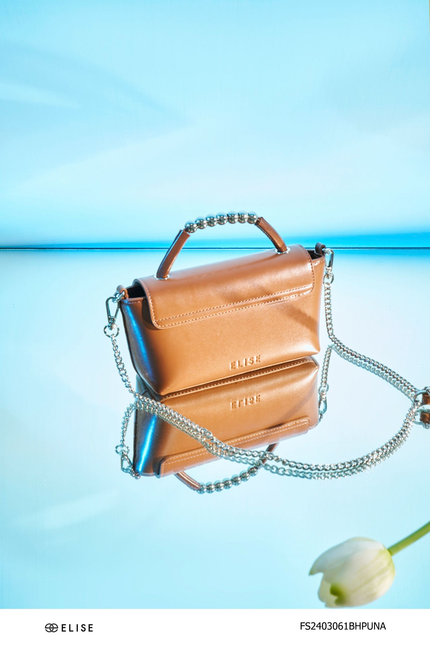 TÚI FLAP NÂU TAY CẦM NHỎ , KHOÁ CÀI KIM TỰ THÁP