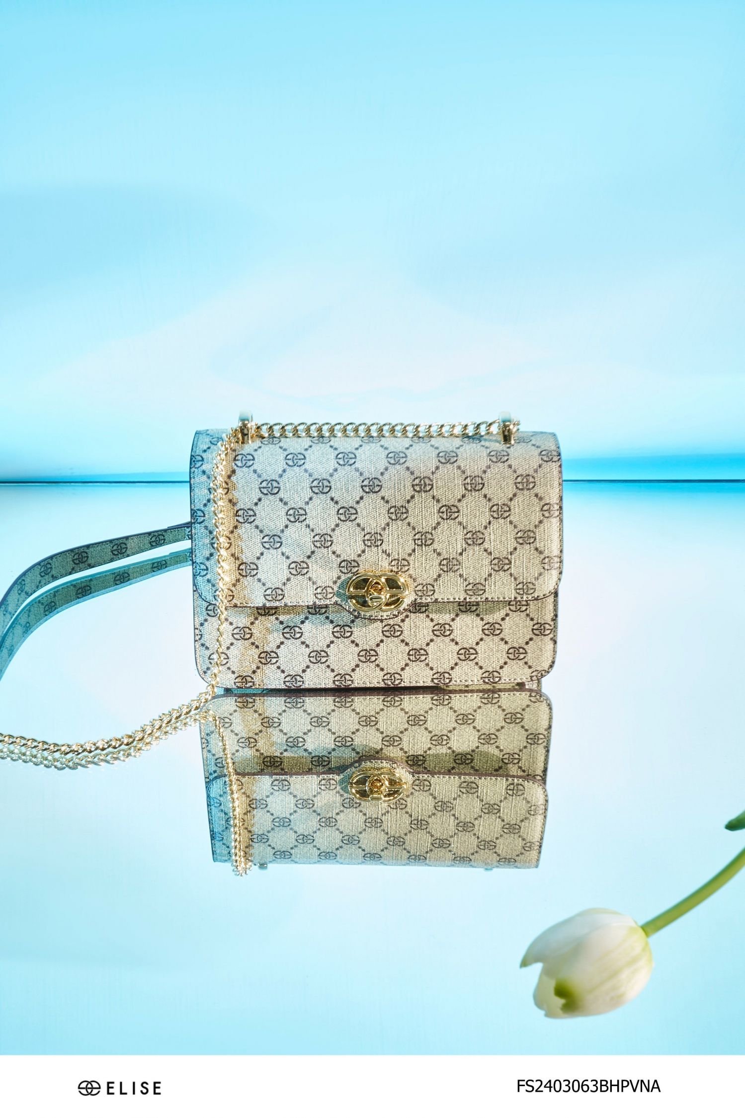 TÚI CROSSBODY KHAKI TRẦN TRÁM KHOÁ TRONG NỔI