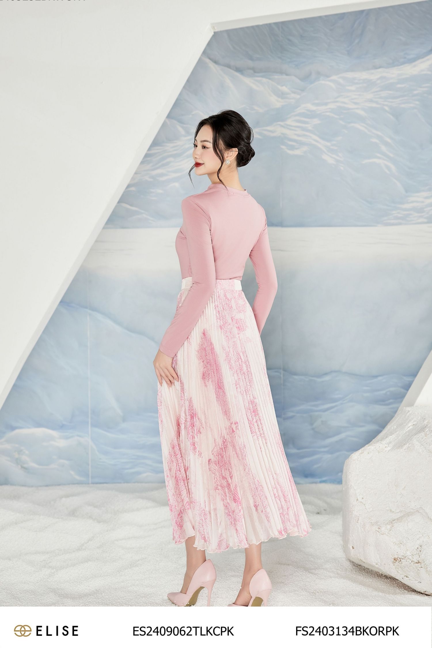 BODY SUIT HỒNG XOẮN NGỰC