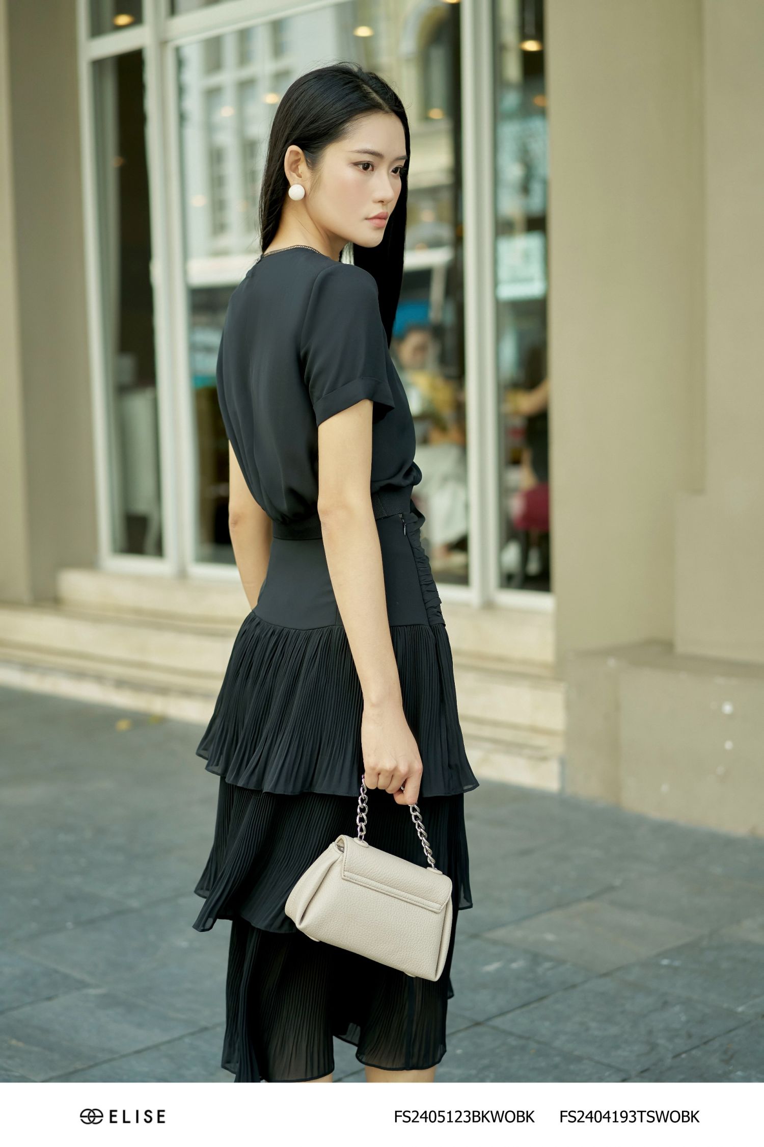 CV CHIFFON ĐEN XẾP TẦNG DẬP LY CẠP XẾP