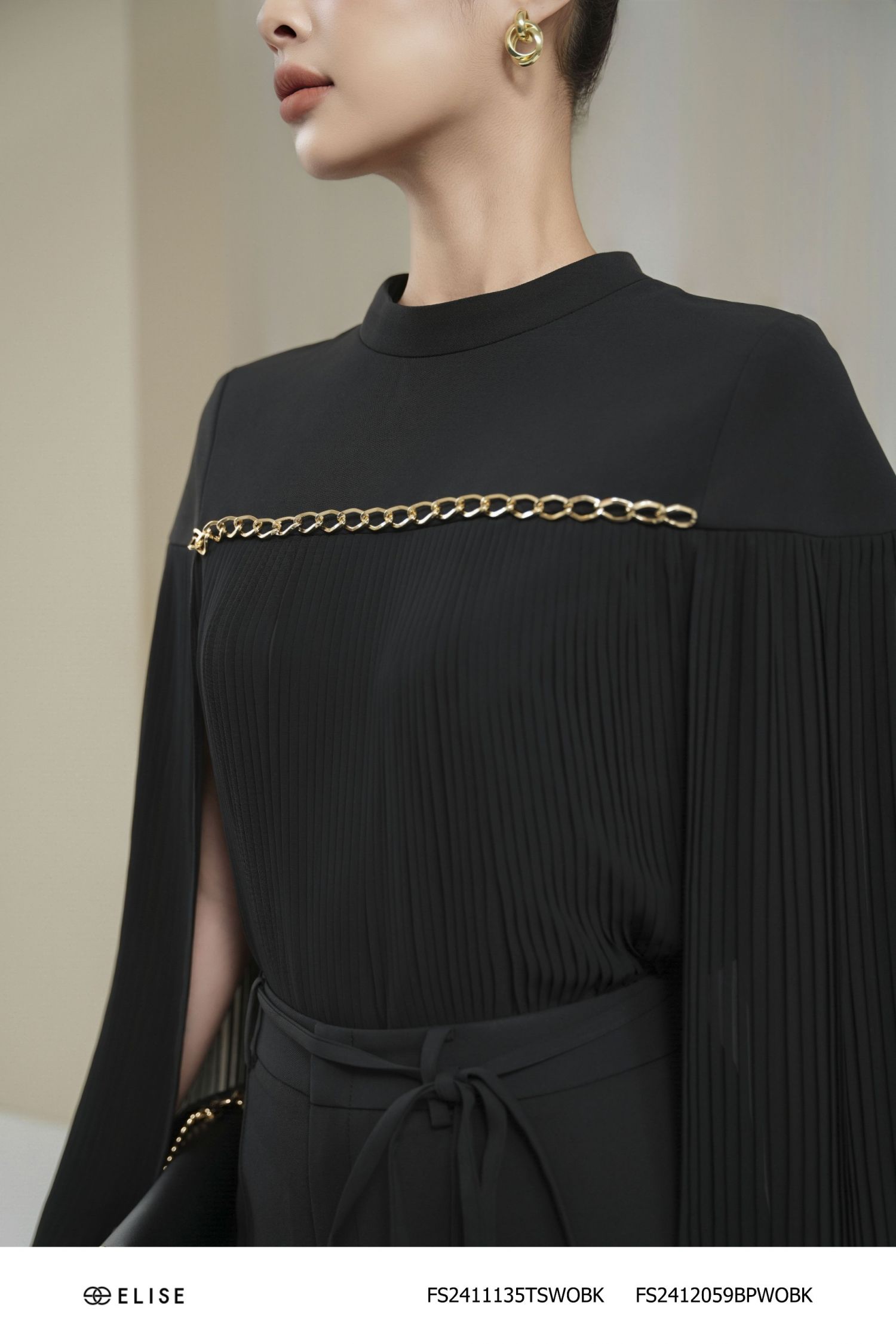 ÁO ĐEN PHỐI CHIFFON DẬP LY XÍCH NGỰC