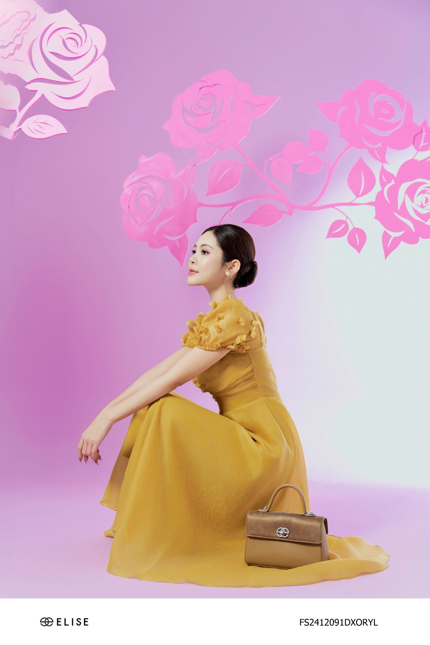 ĐẦM TƠ VÀNG XẾP NHÚN NGỰC ĐÍNH HOA TAY