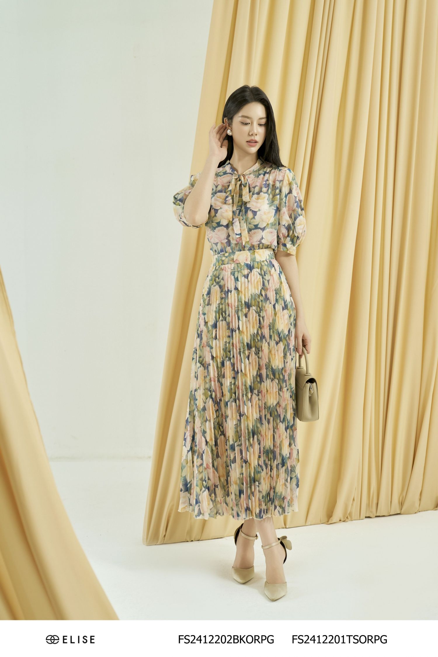 CV TƠ HOA NỀN XANH DẬP LY