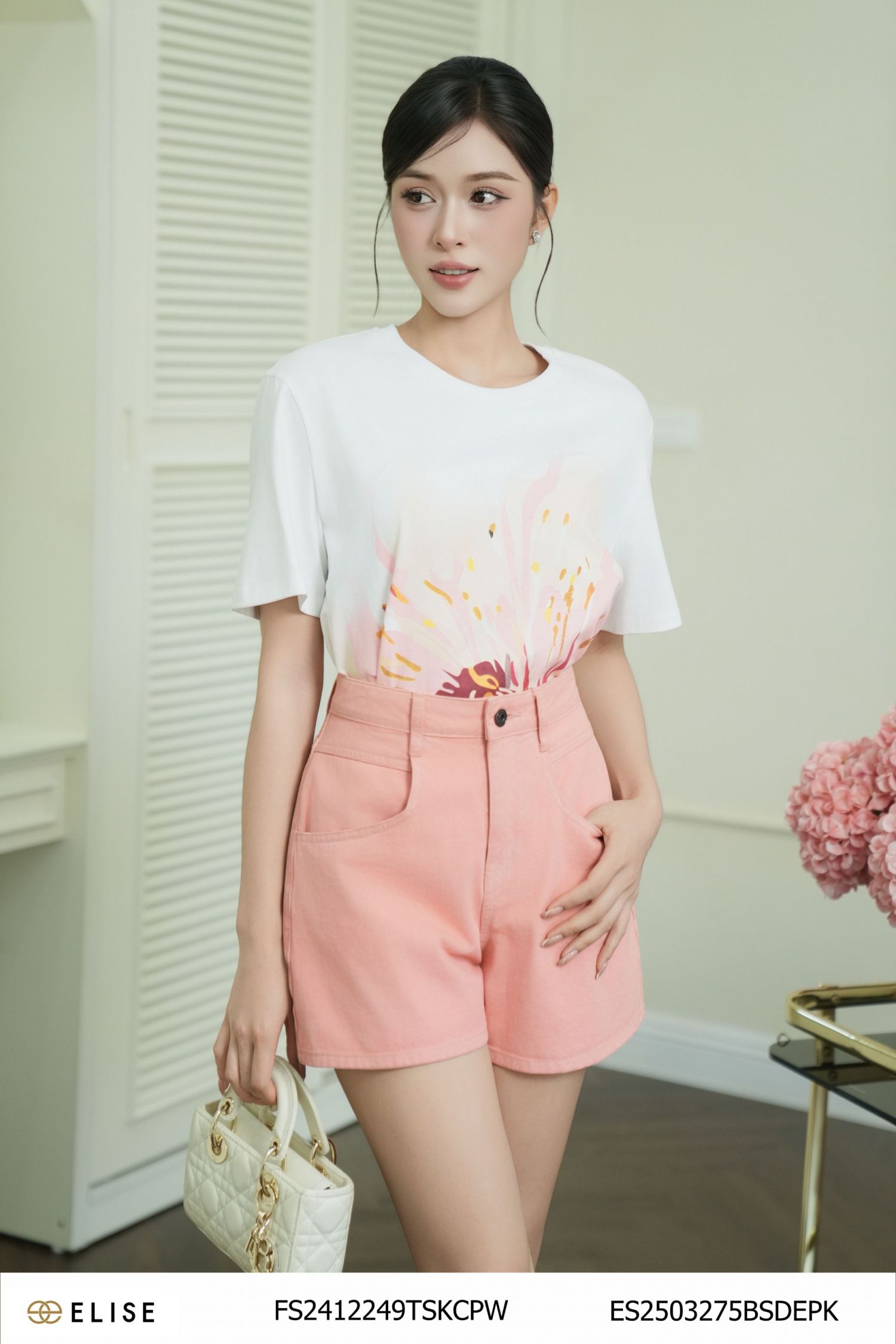 ÁO THUN TRẮNG HOA XUÂN
