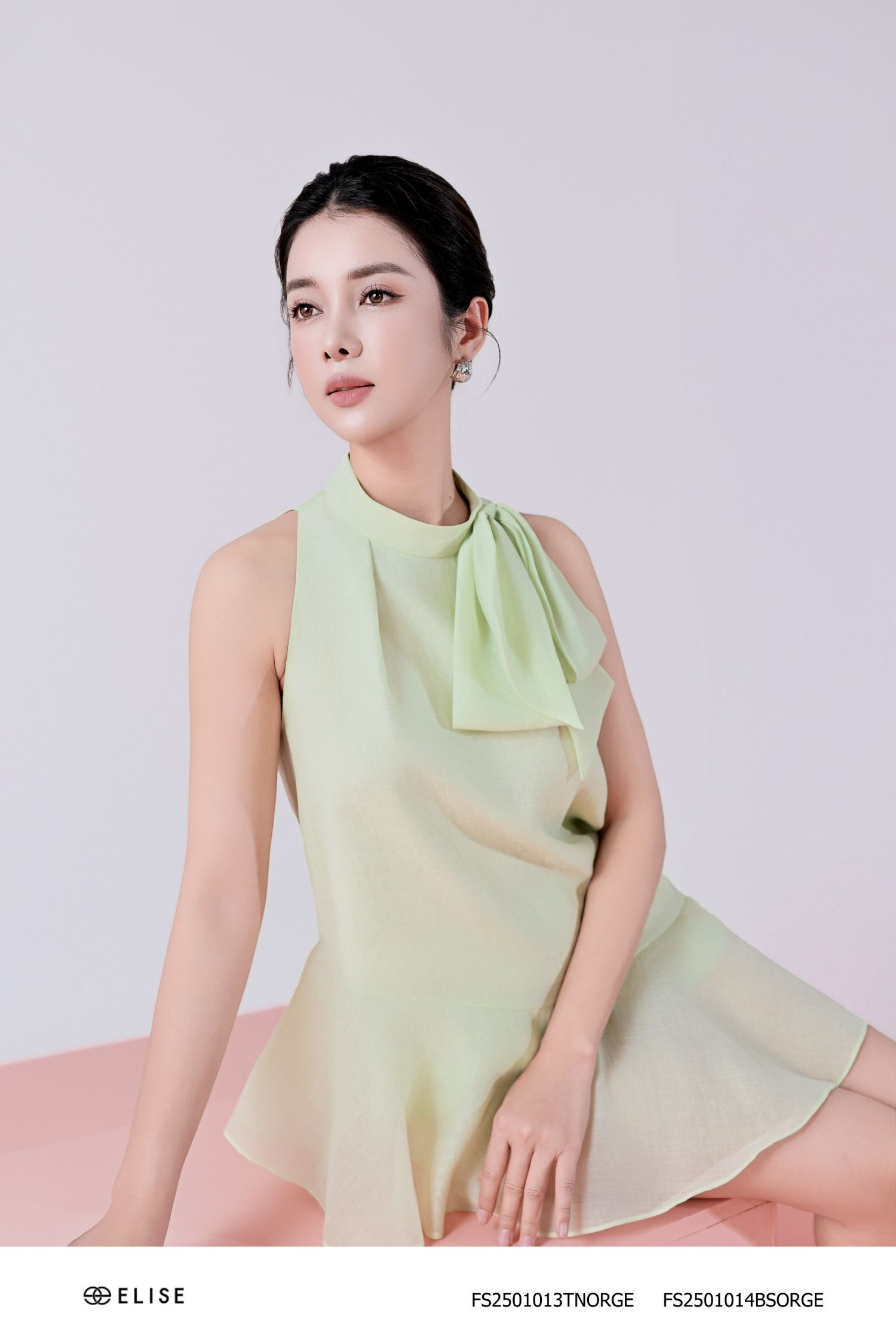 ÁO TƠ XANH CỐM BÈO GẤU NƠ CỔ