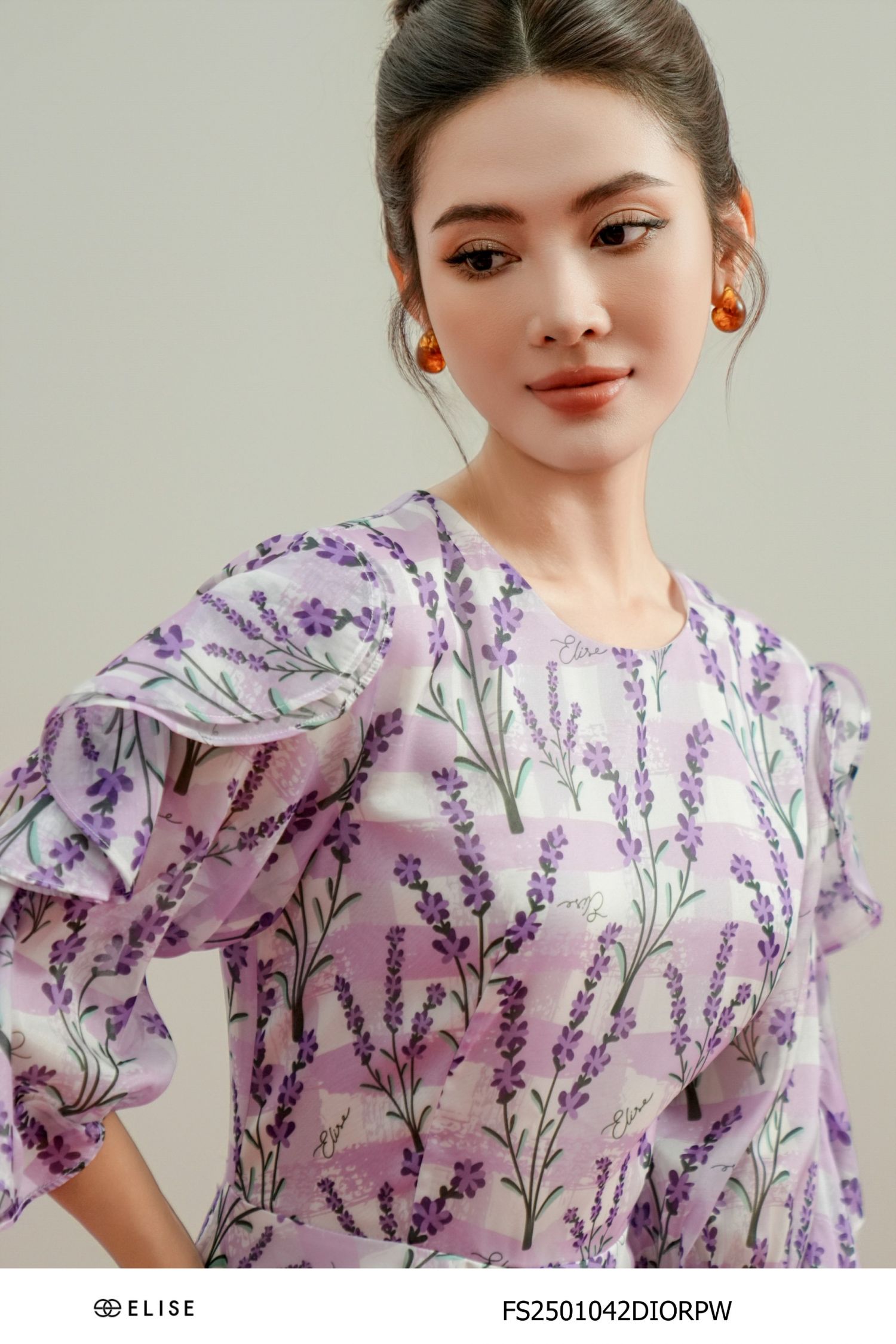 ĐẦM TƠ TRẮNG HOA LAVENDER BÈO GẤU