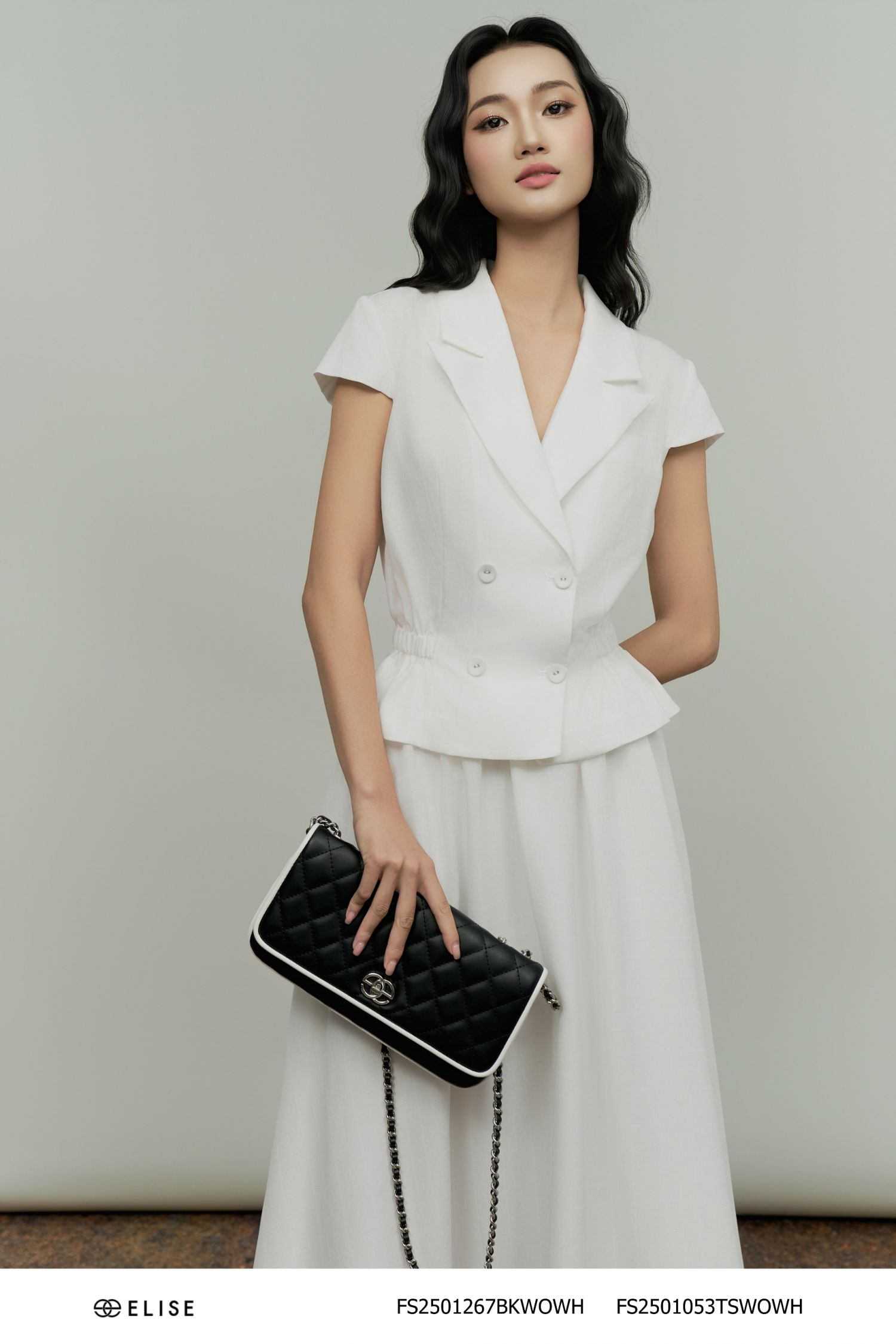 ÁO SẠN TRẮNG CỔ VEST CHUN EO