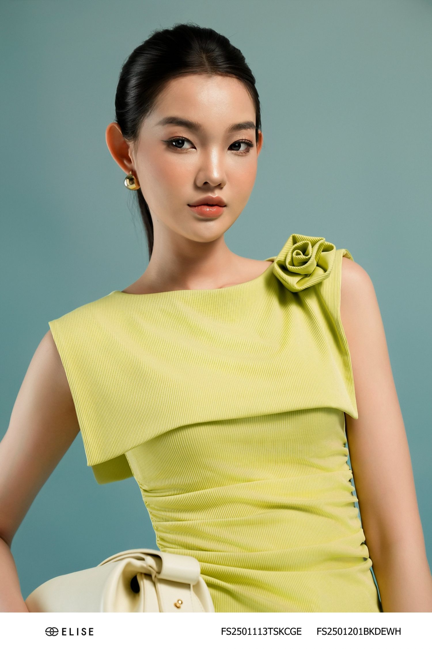 ÁO THUN CỔ THUYỀN NHÚN EO