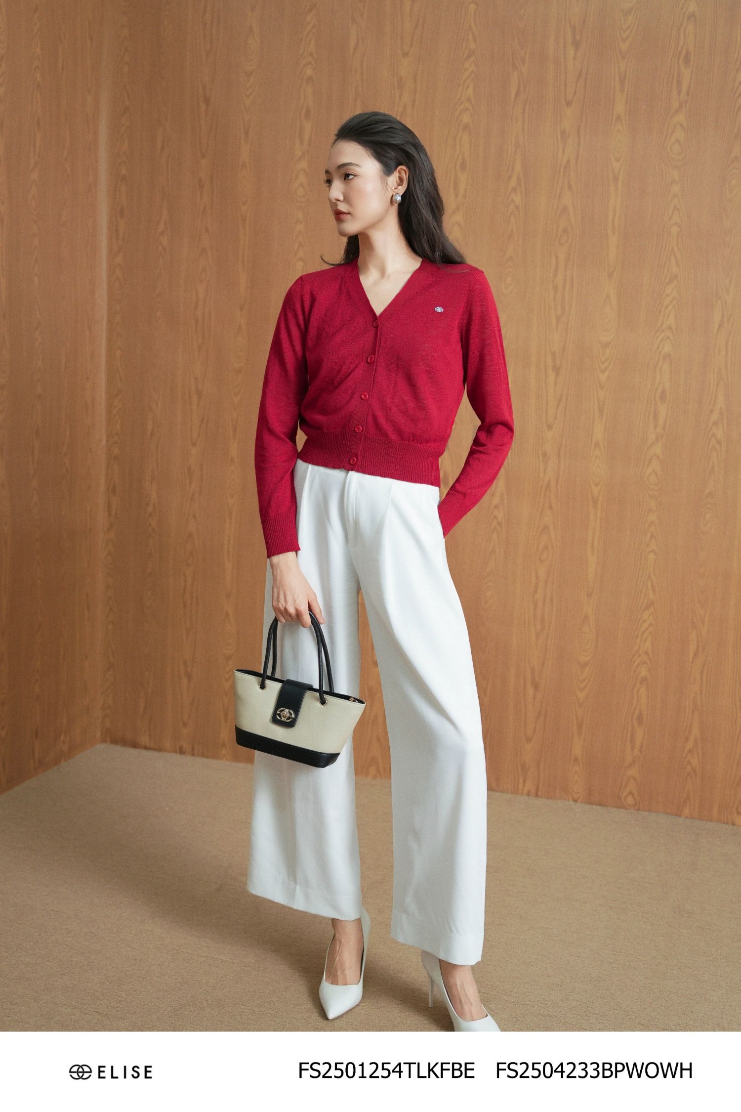 ÁO MONGTOGHI ĐỎ CỔ TIM MỎ KHUY