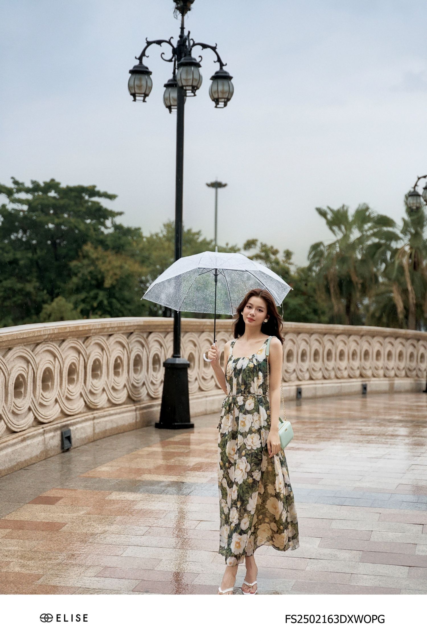 ĐẦM XANH HOA TRẮNG XẾP LY CỔ DÂY TẾT