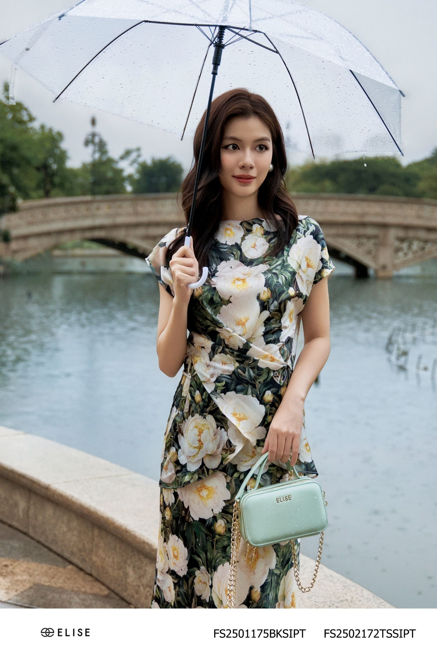 ÁO LỤA XANH HOA TRẮNG VẠT CHÉO BUỘC DÂY