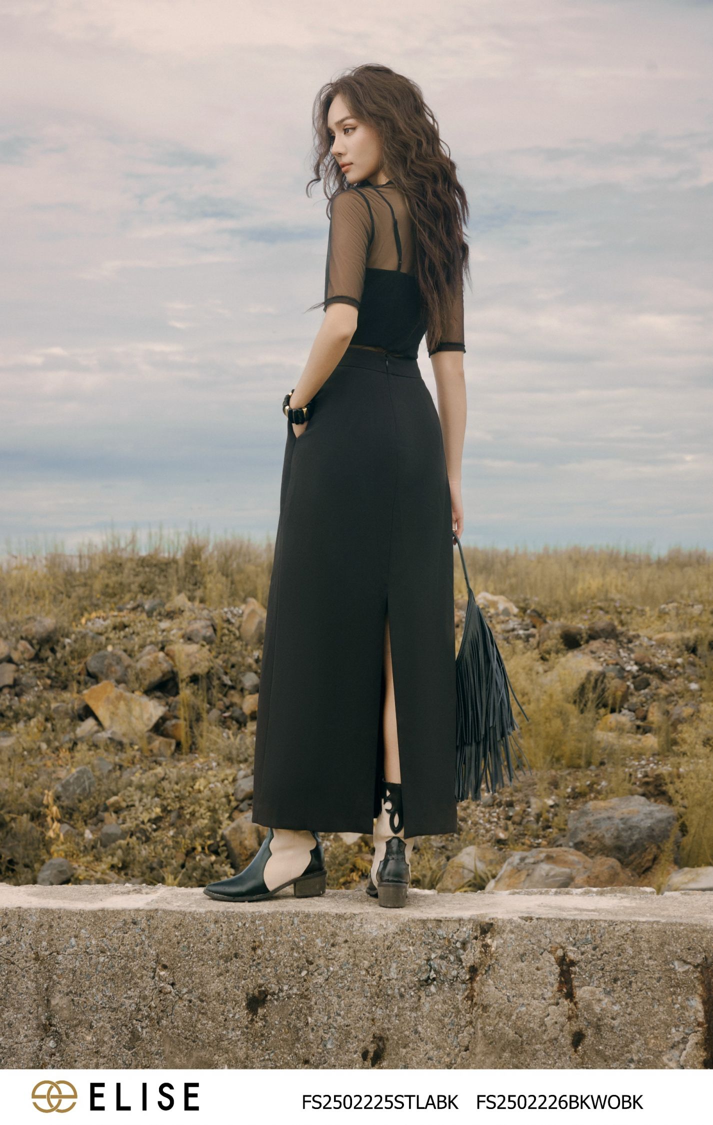 SET ÁO LƯỚI ĐEN KÈM QUÂY CHUN
