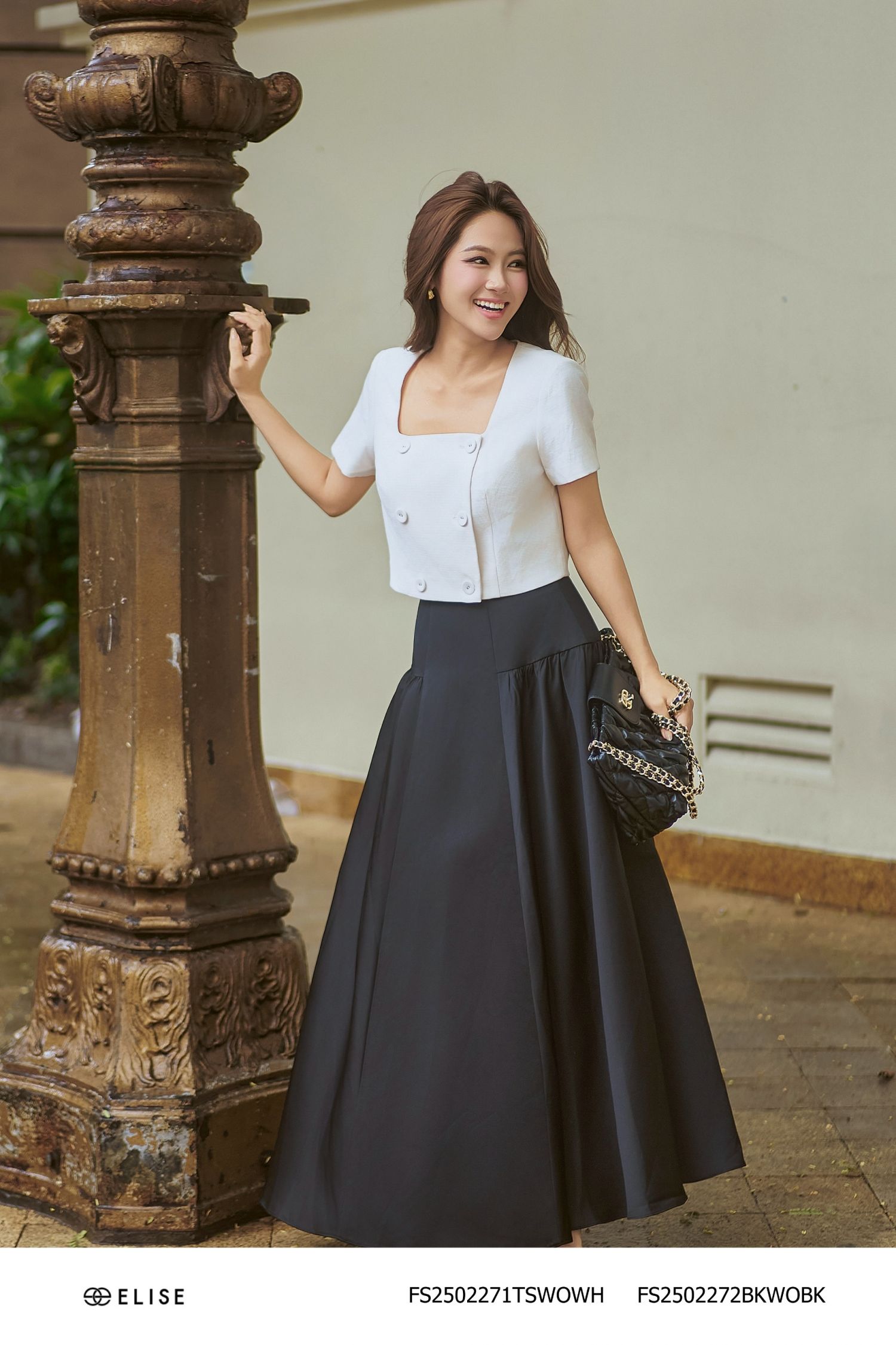 ÁO VÂN TRẮNG SỮA CỔ VUÔNG