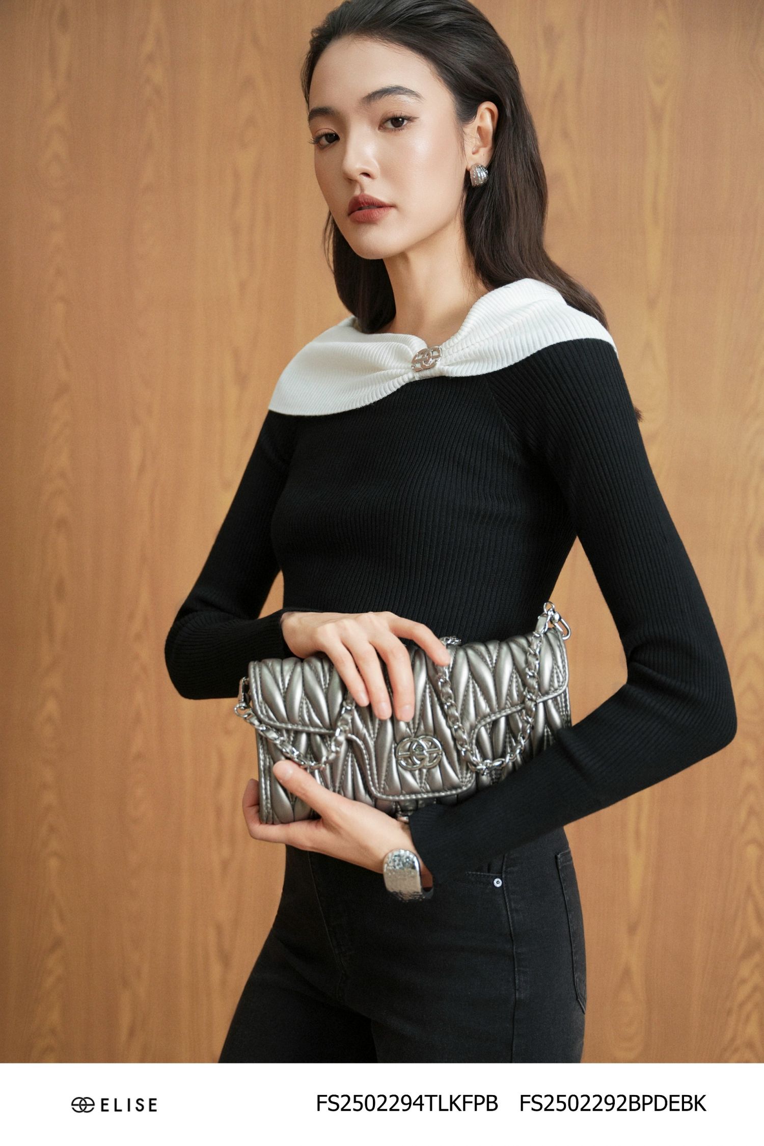 ÁO MONGTOGHI ĐEN TRẮNG TRỄ VAI