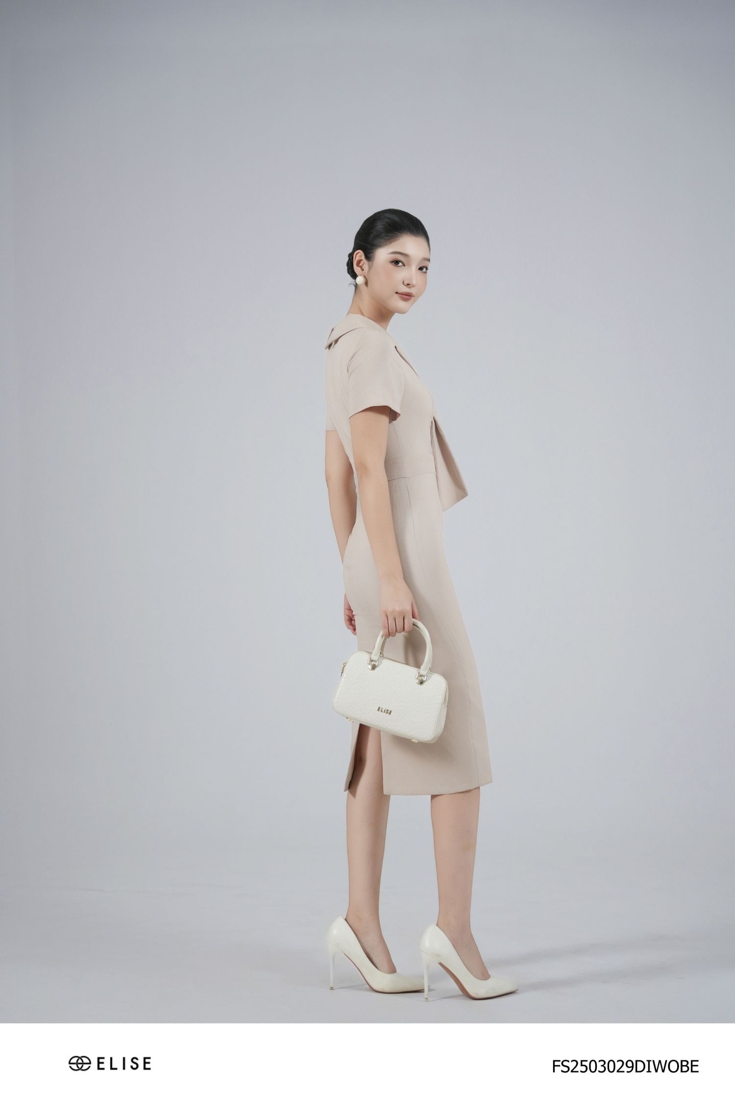 ĐẦM BÚT CHÌ VÂN BE CỔ VEST DÂY BUỘC