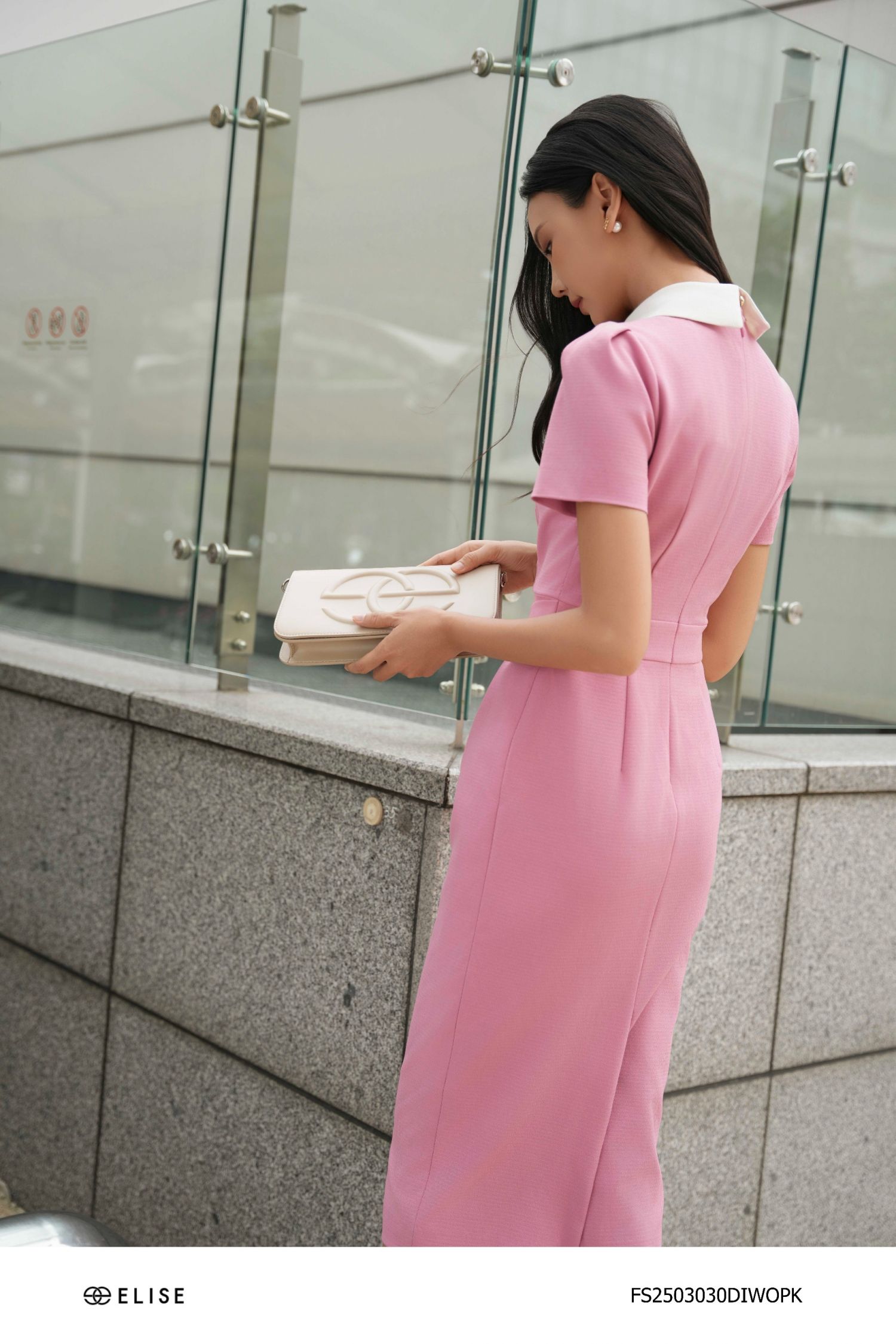 ĐẦM BÚT CHÌ VÂN HỒNG ĐÀO PHỐI CỔ TRẮNG