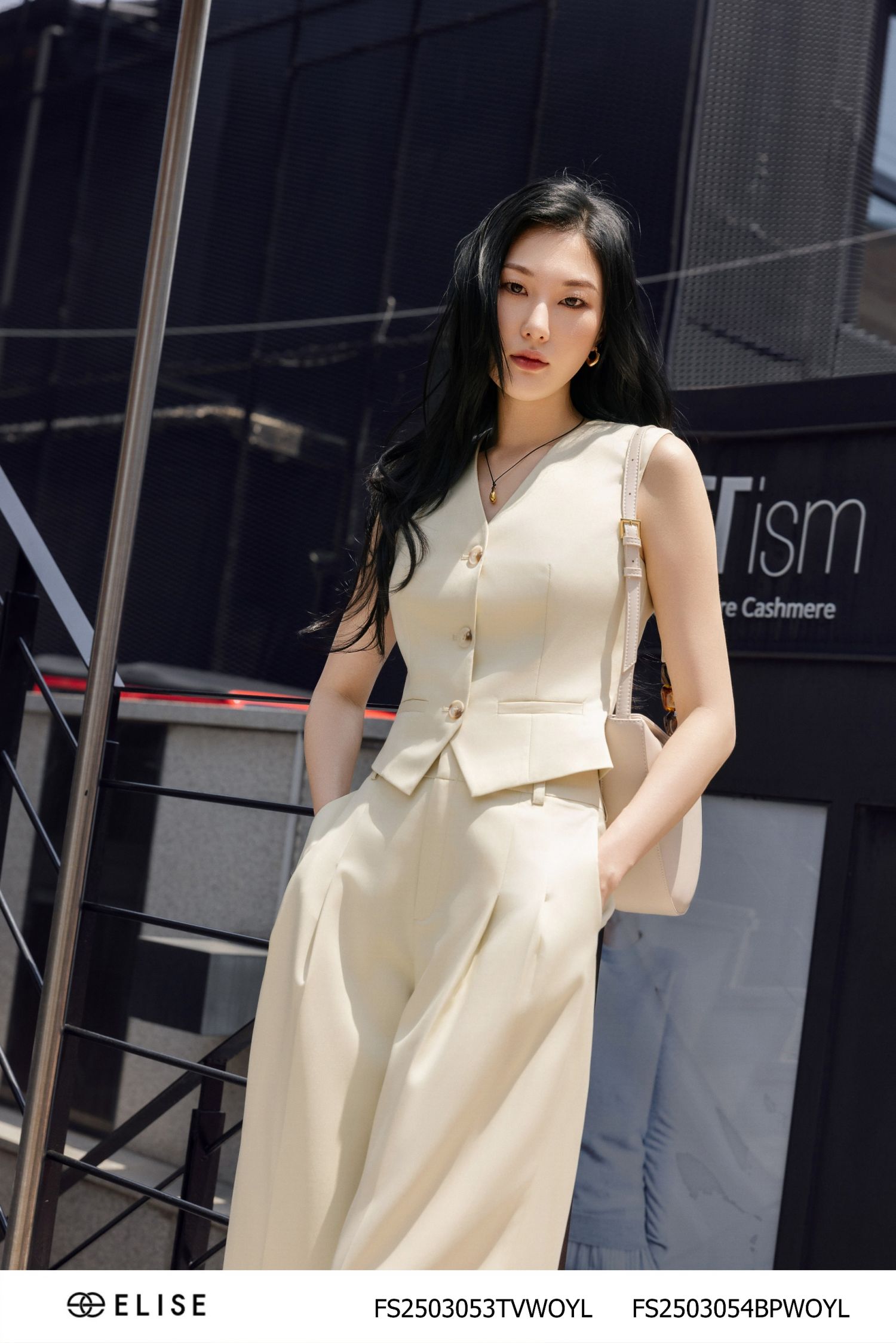 GILE VÀNG NHẠT VẠT GẤU CHÉO