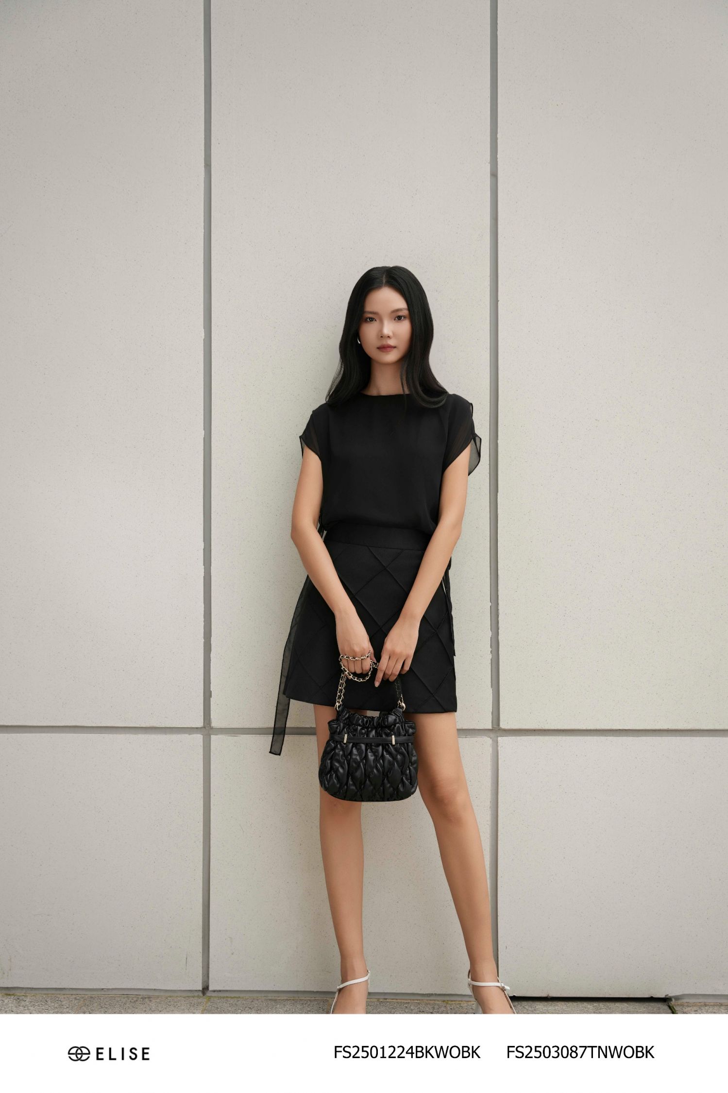 ÁO CHIFFON ĐEN BUỘC DÂY EO