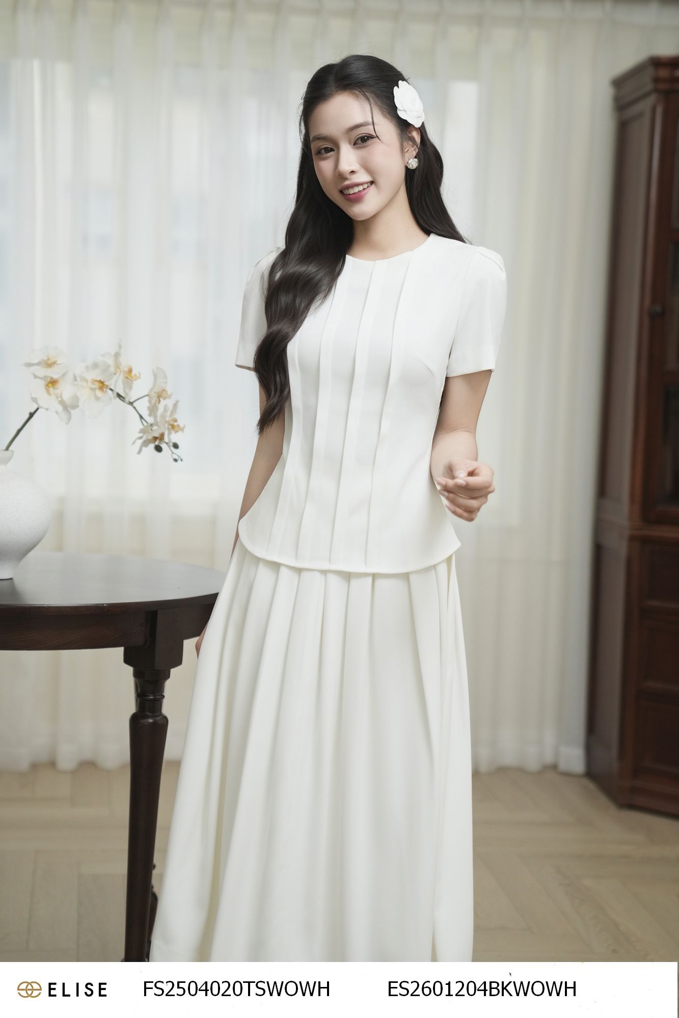 ÁO TRẮNG XẾP LY NGỰC