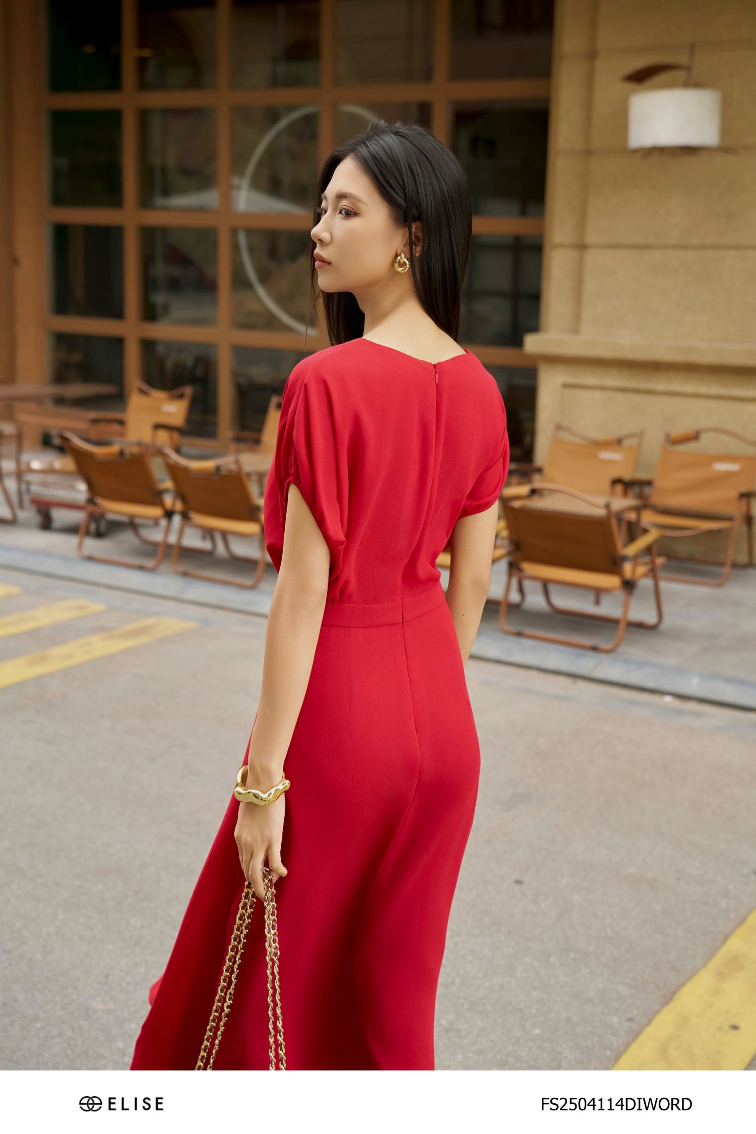 ĐẦM SẠN ĐỎ ĐẬM CỔ V TAY DƠI