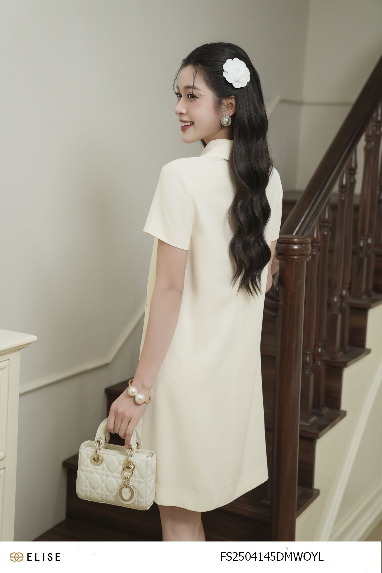 ĐẦM SUÔNG SẠN VÀNG NHẠT CỔ NHỌN
