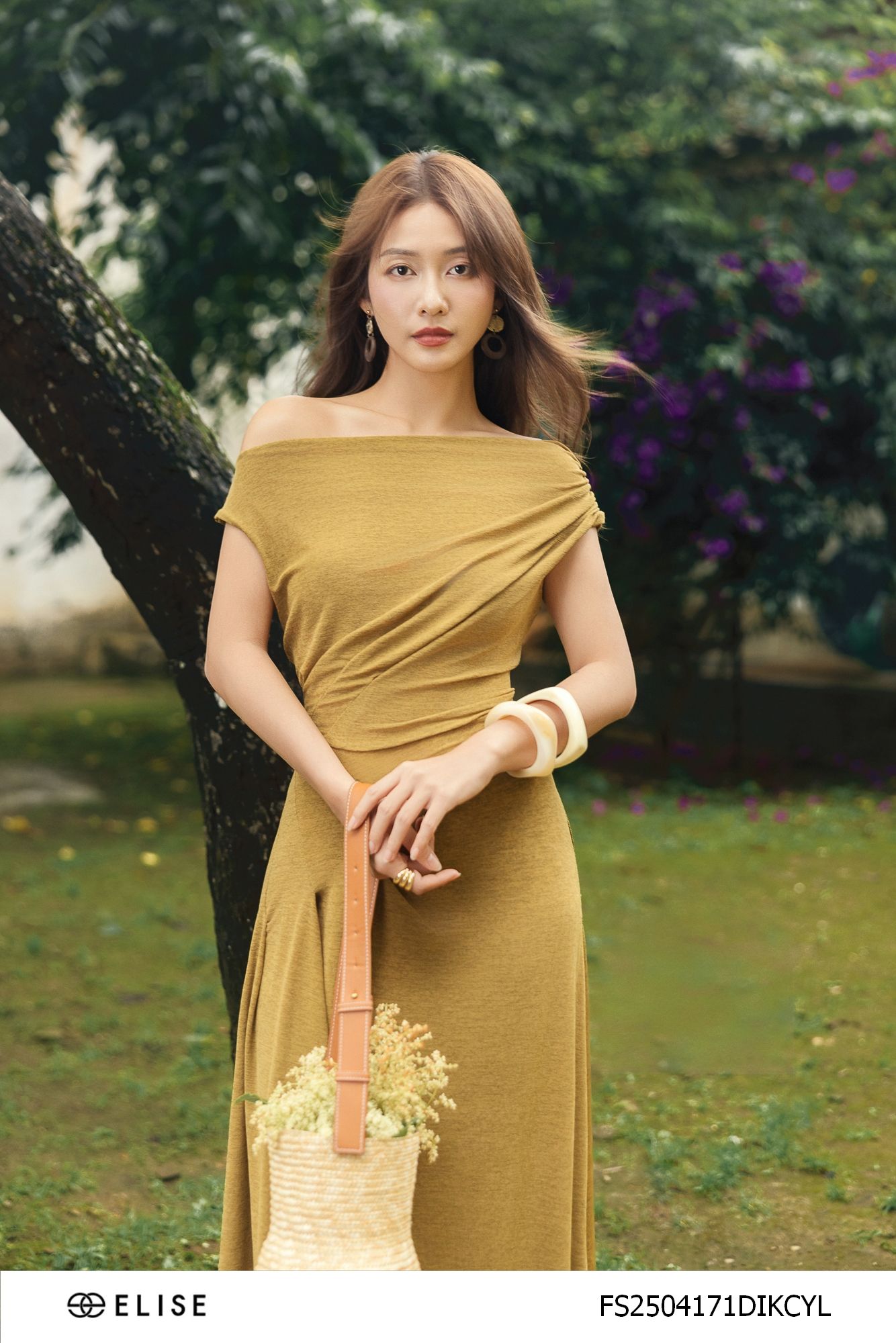 ĐẦM THUN VÀNG CỎ ÚA XẾP NHÚN LỆCH VAI