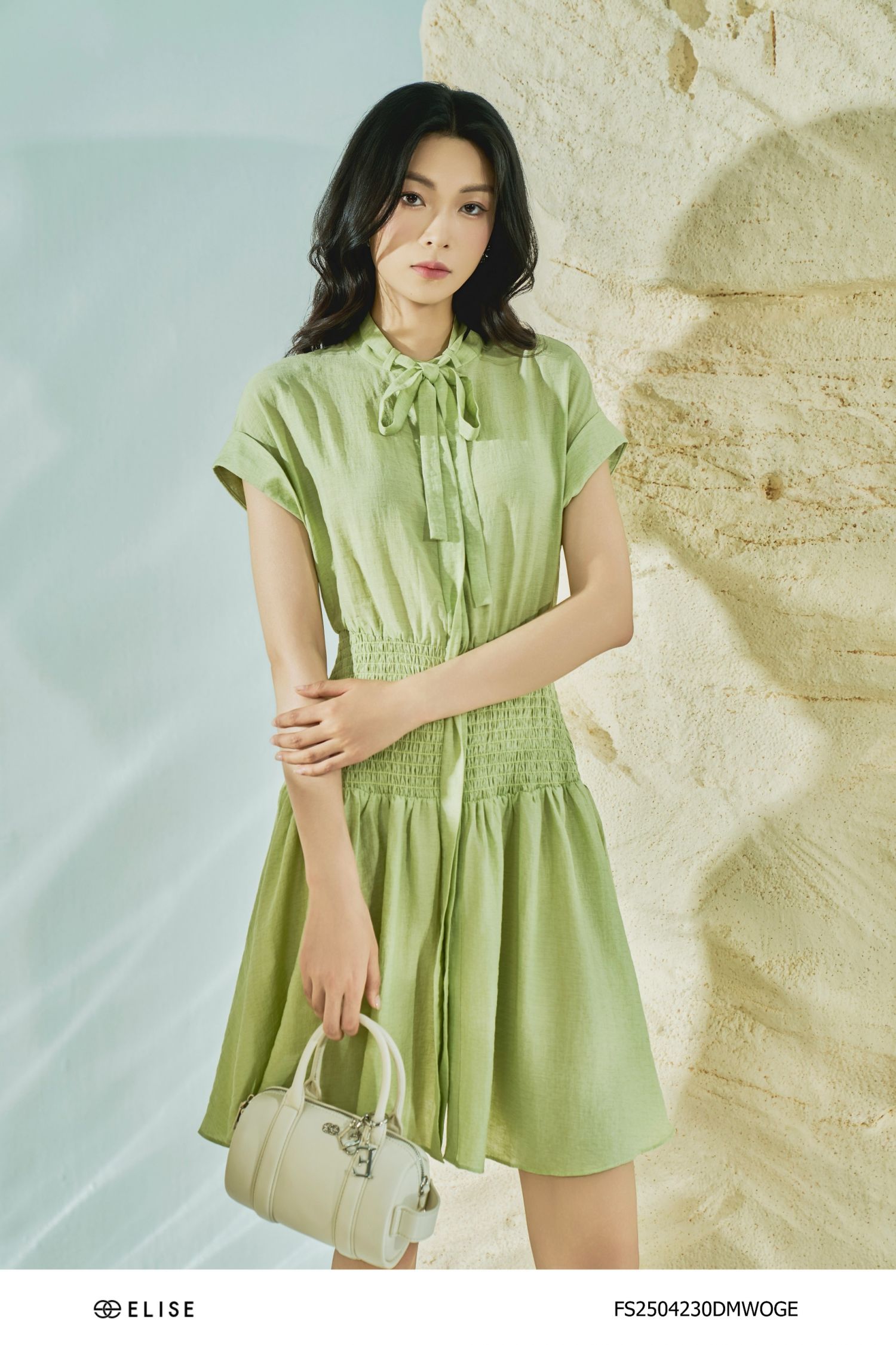 ĐẦM ĐŨI XANH CỐM CHẠY CHUN EO