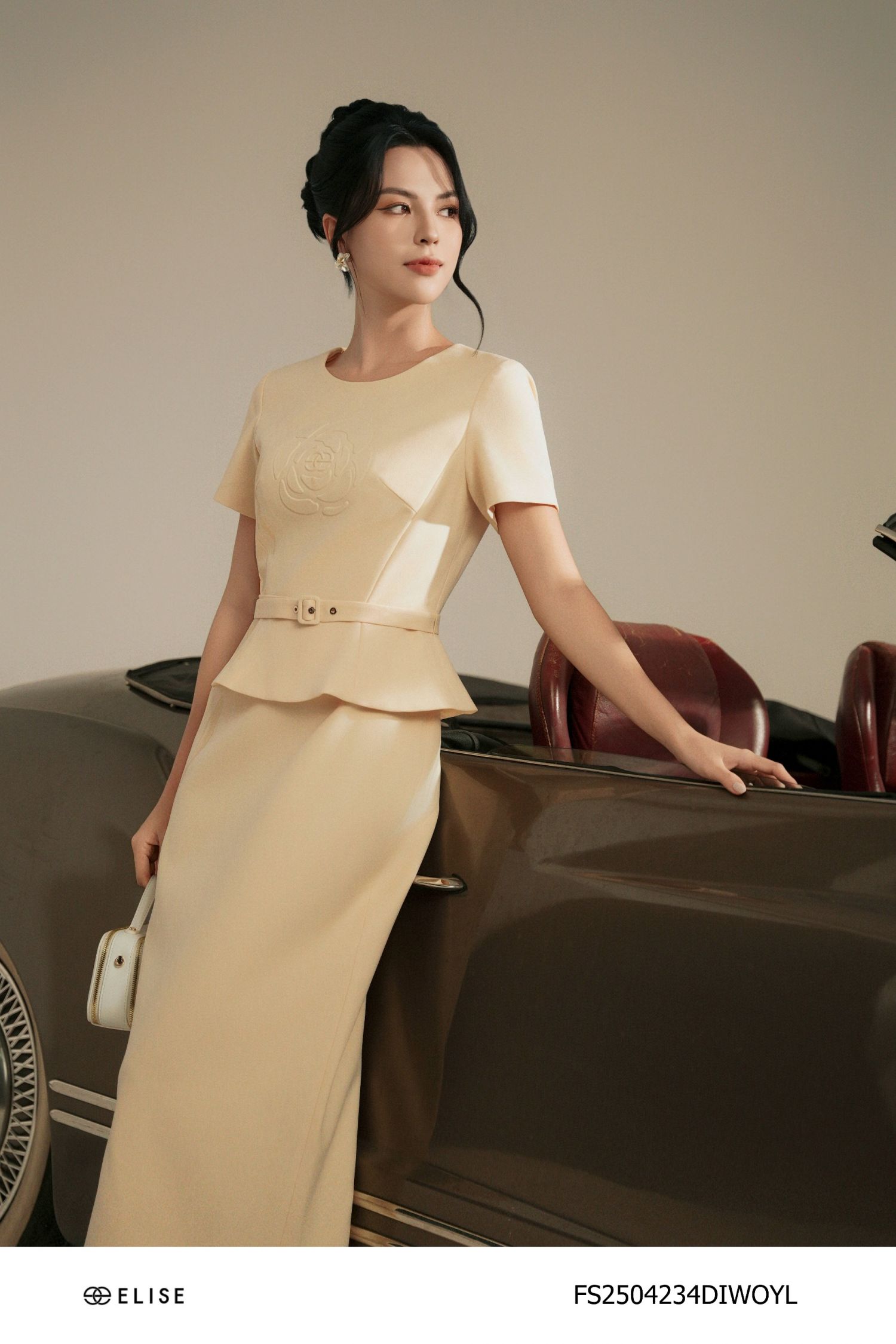 ĐẦM SẠN VÀNG PEPLUM PHỐI ĐAI EO