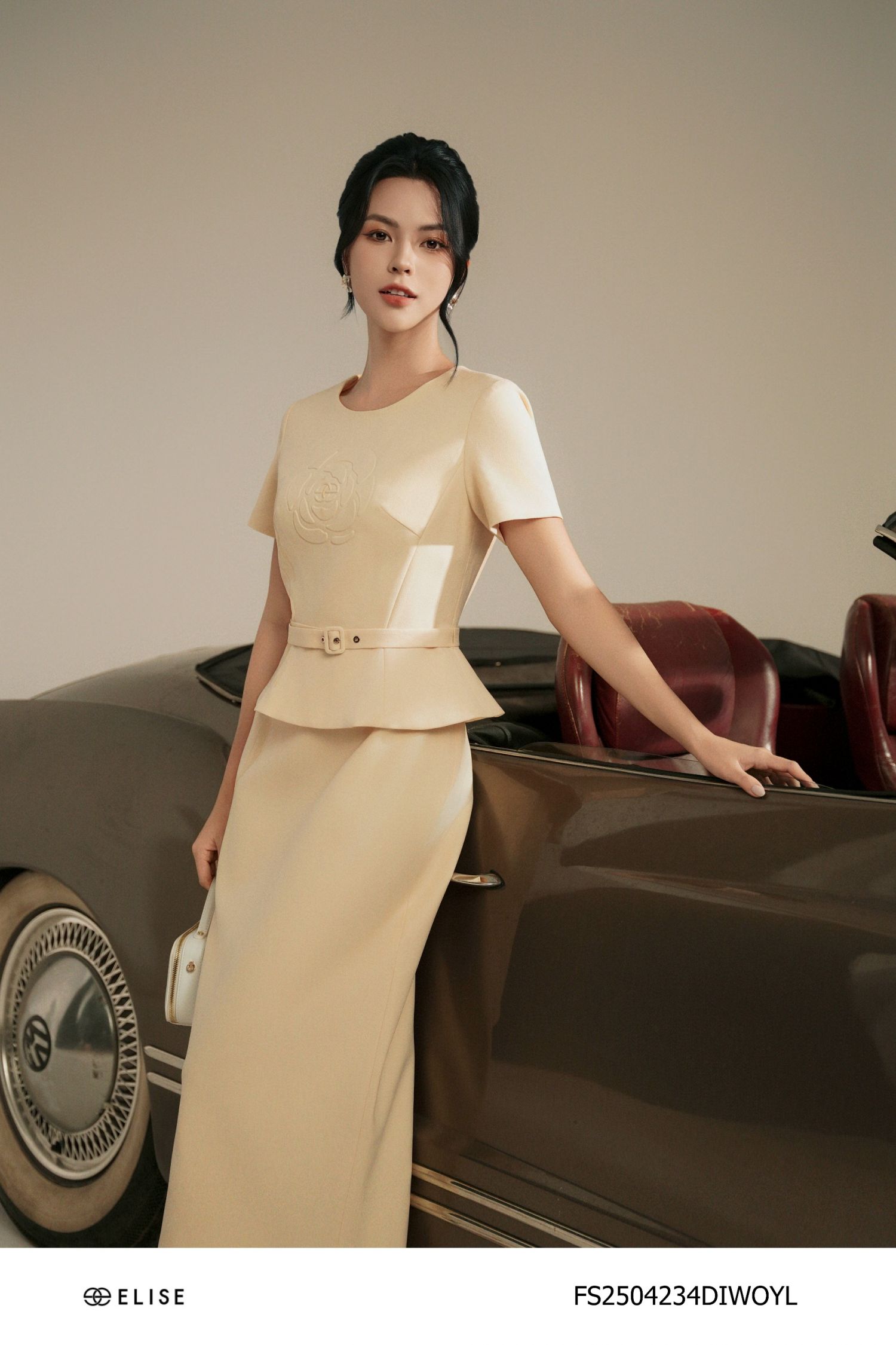 ĐẦM SẠN VÀNG PEPLUM PHỐI ĐAI EO