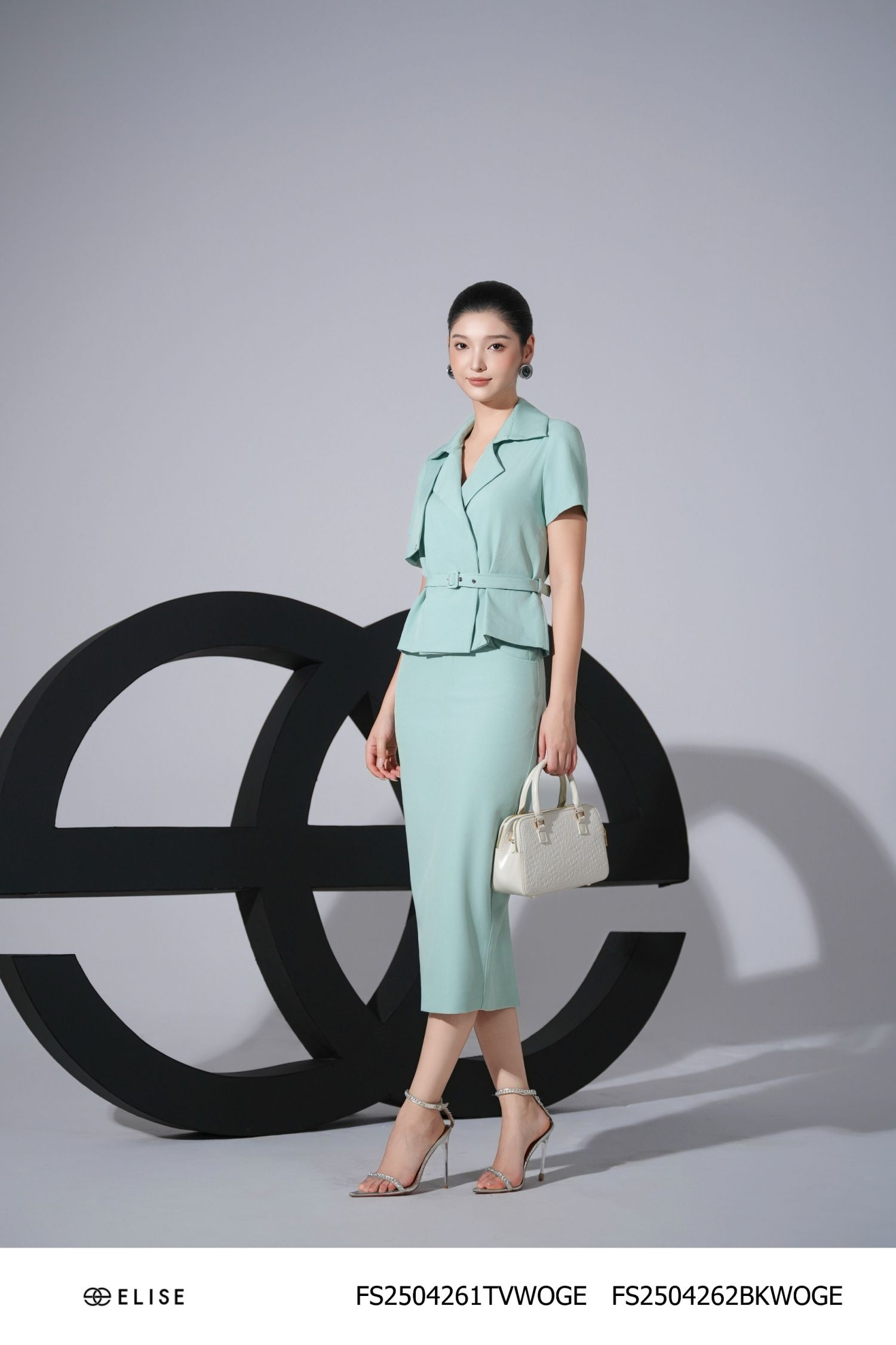 JUPE XANH MINT XẺ SAU