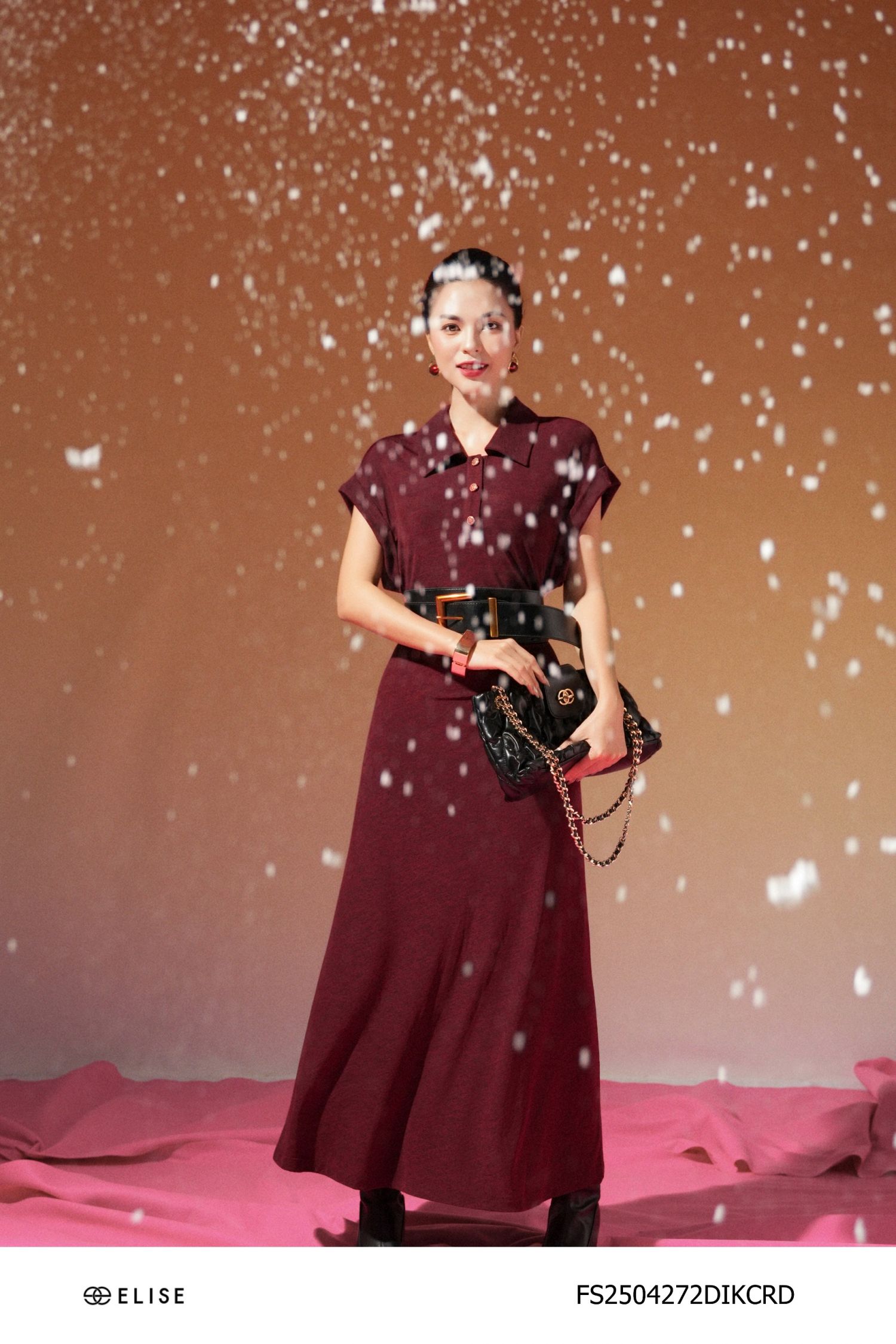 ĐẦM THUN ĐỎ ĐÔ TAY LƠ VÊ