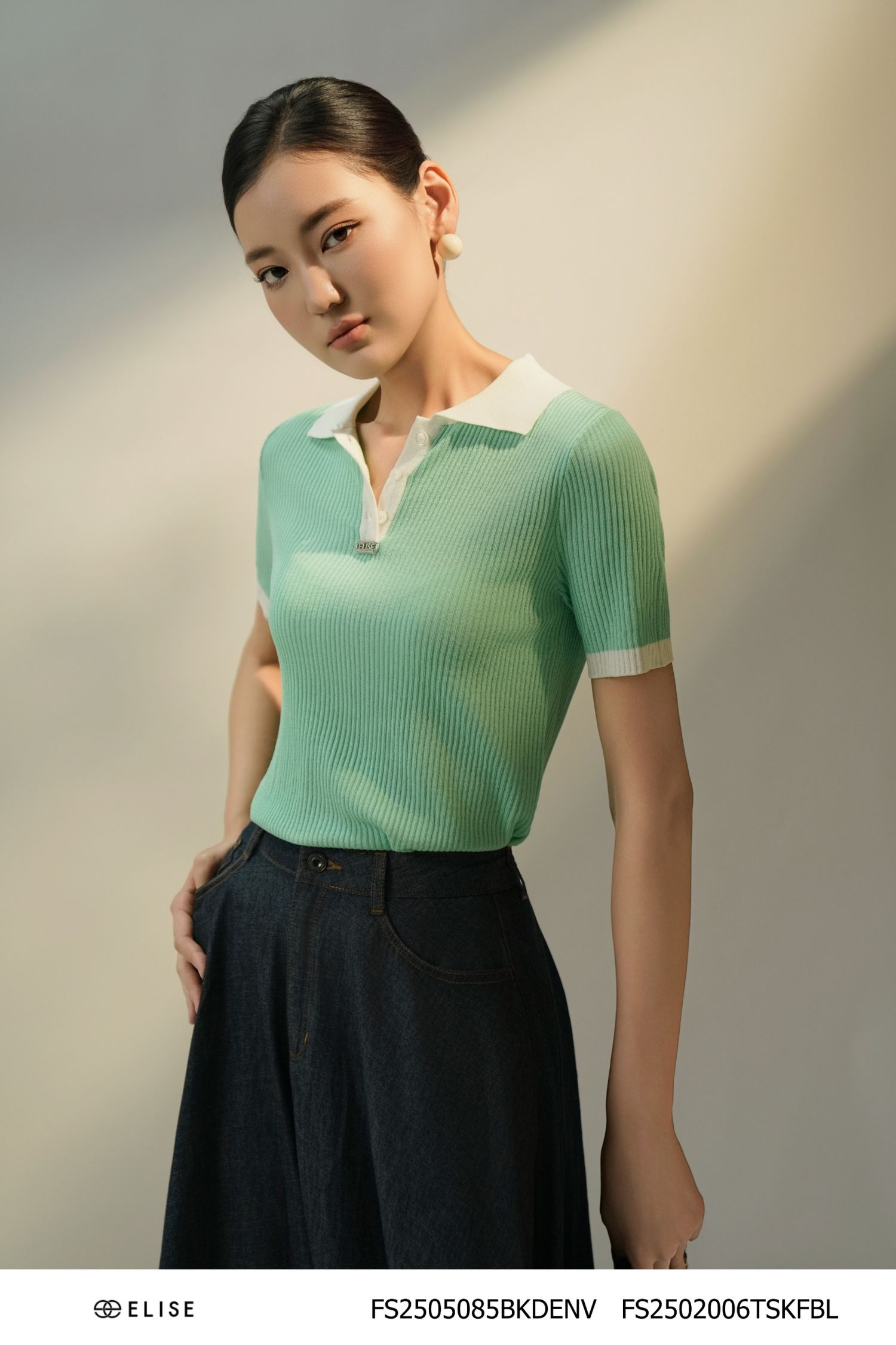 CHÂN VÁY DENIM XANH CHÂN XÒE