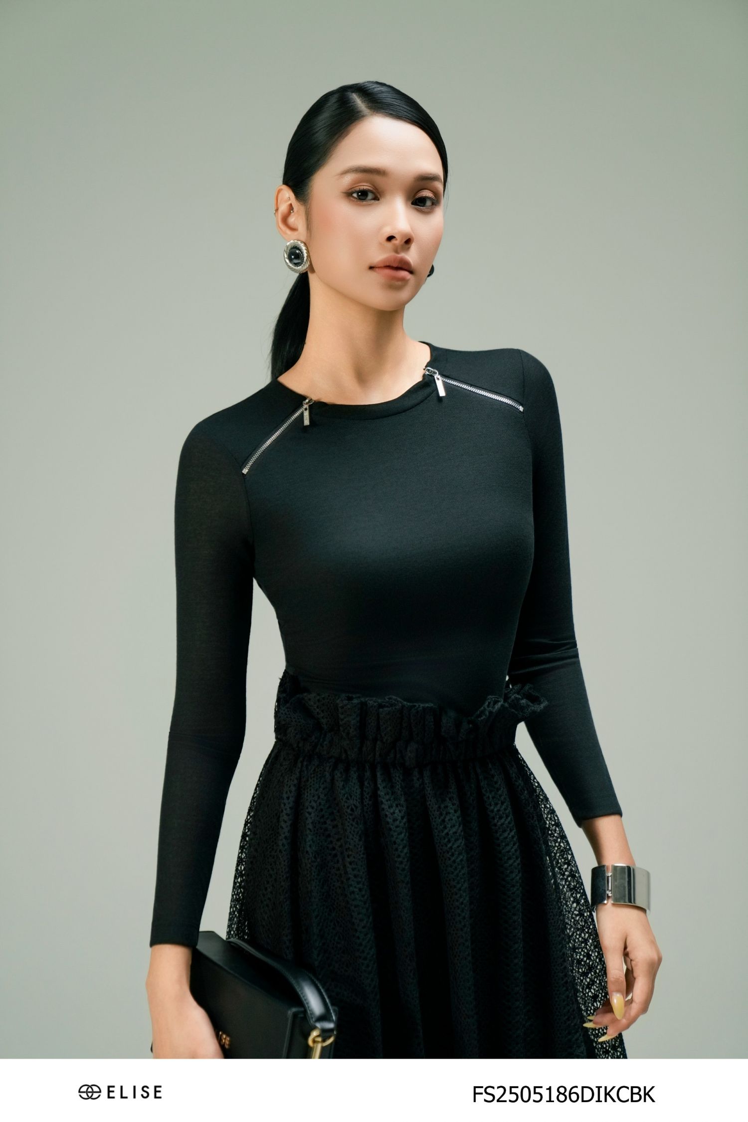 ĐẦM THUN TĂM KHÓA VAI KÈM CV REN LƯỚI ĐEN