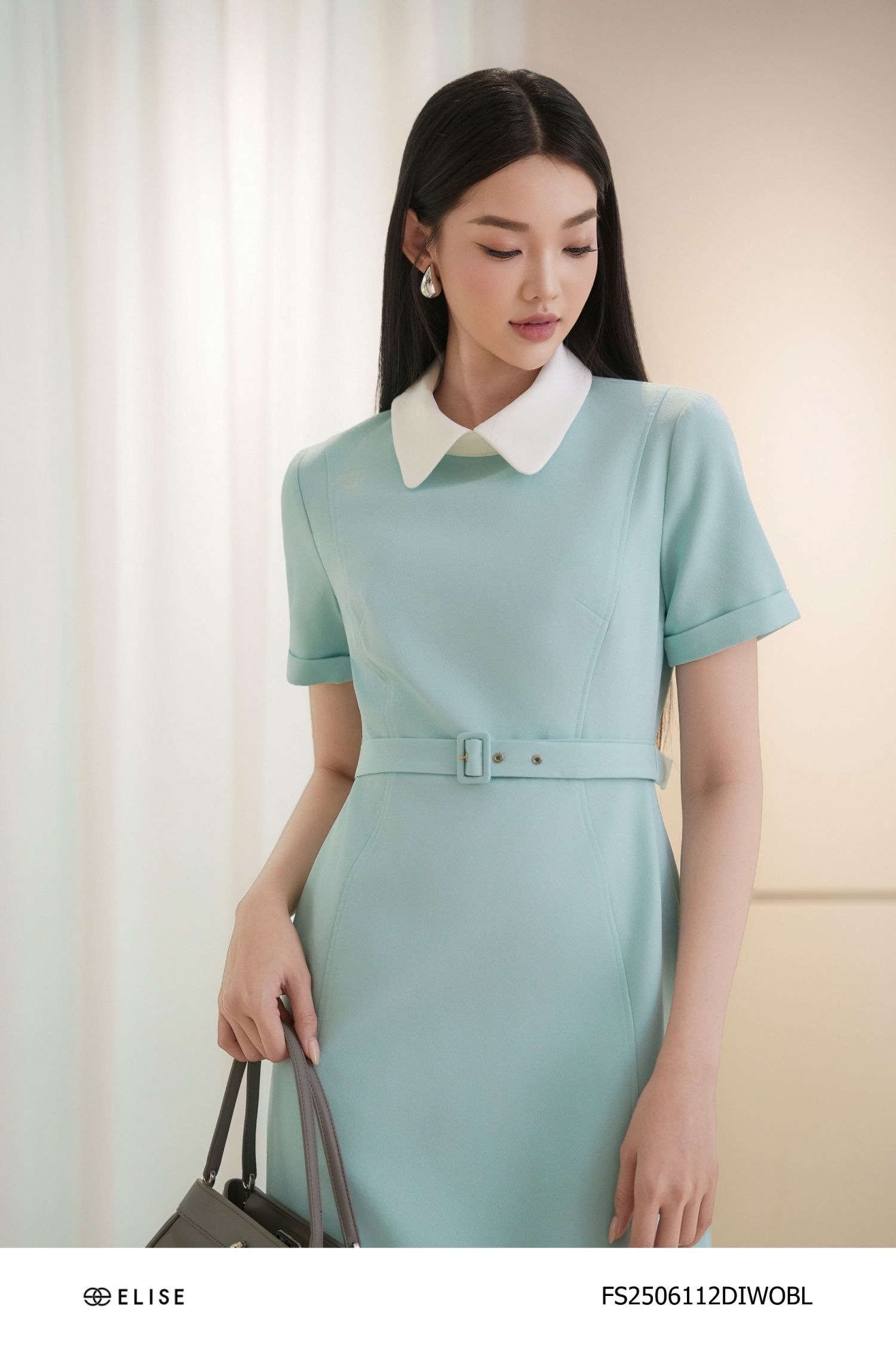 ĐẦM SẠN XANH NGỌC PHỐI CỔ TRẮNG