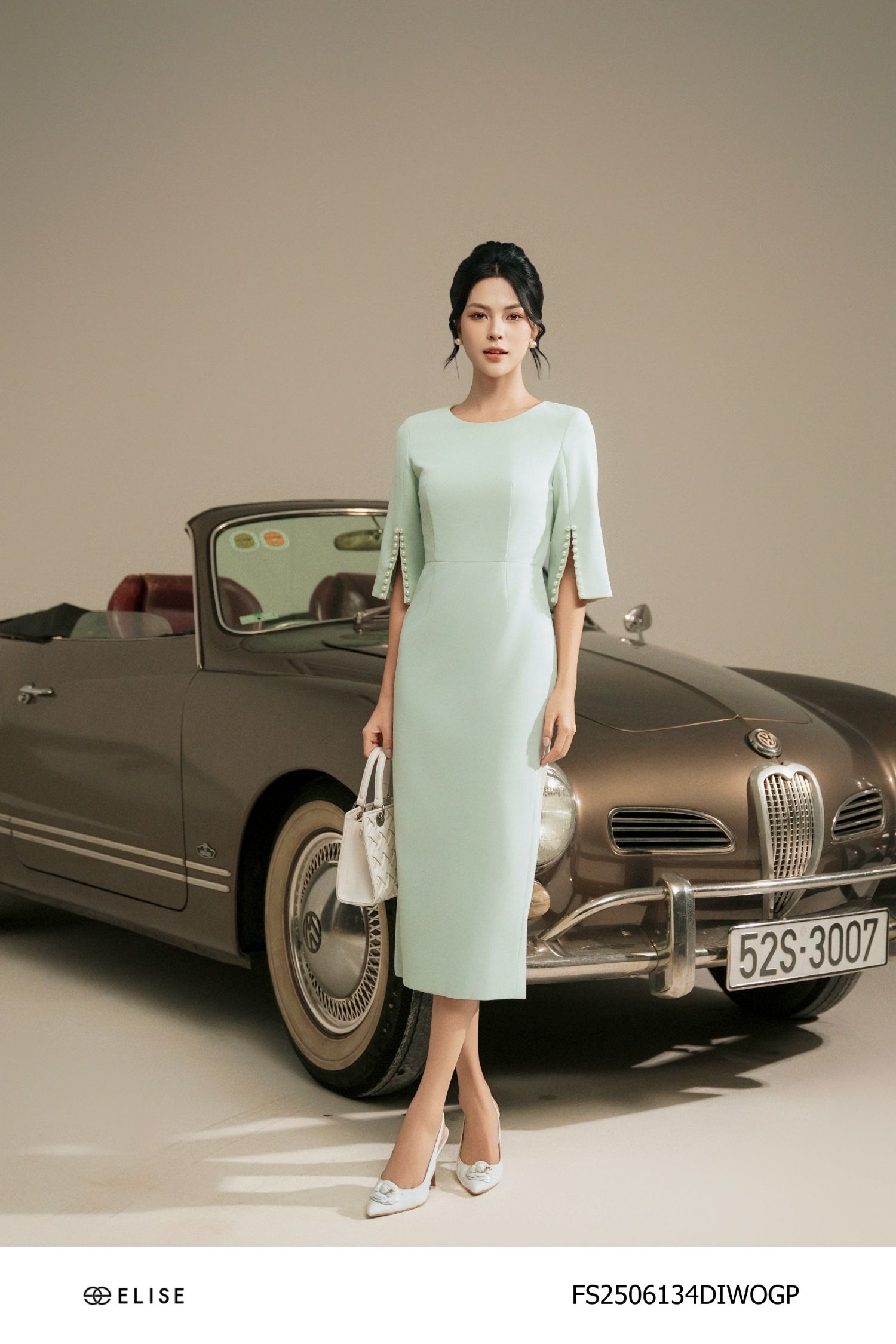 ĐẦM SẠN XANH PASTEL ĐÍNH HẠT TRAI TAY