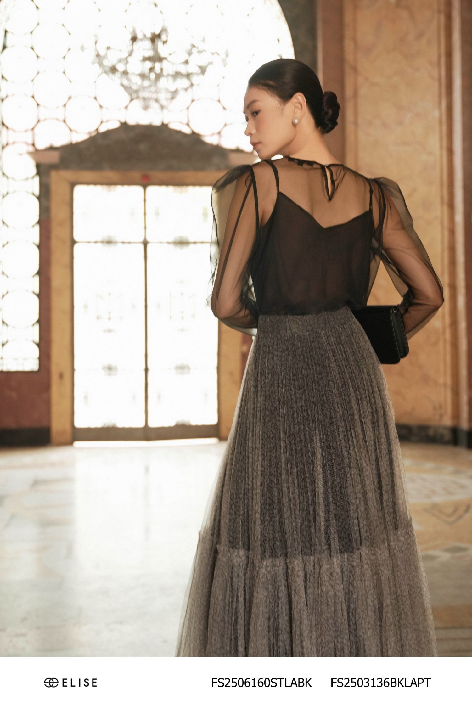 SET ÁO LƯỚI ĐEN ĐÍNH HOA