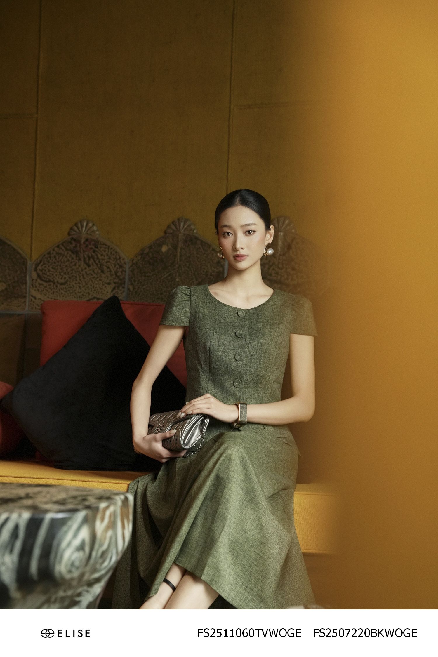 CHÂN VÁY XANH OLIVE VÂN ĐEN DIỄU CHỈ