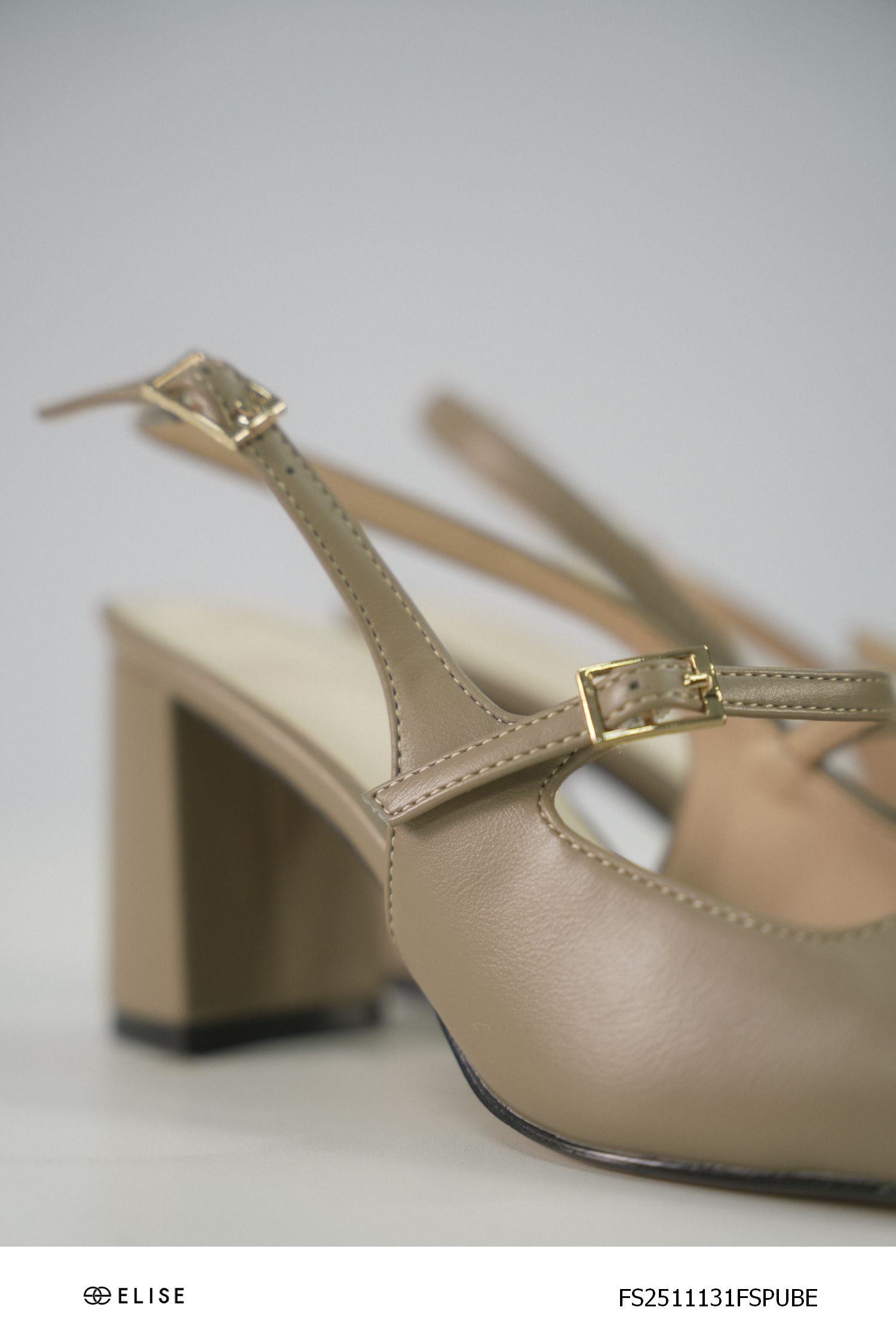 GIÀY SLINGBACK QUAI NGANG