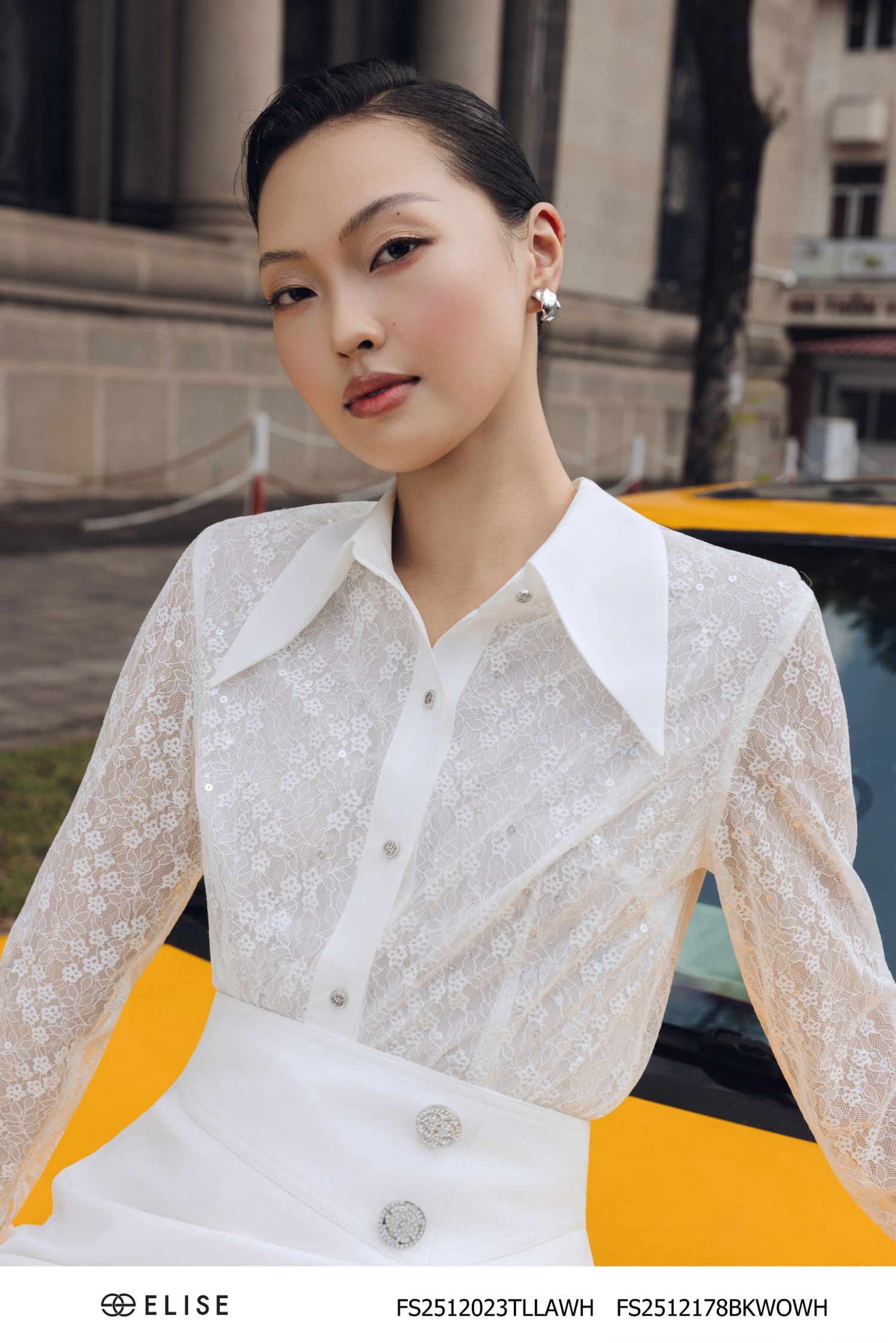 SM REN HOA TRẮNG KIM SA PHỐI CỔ
