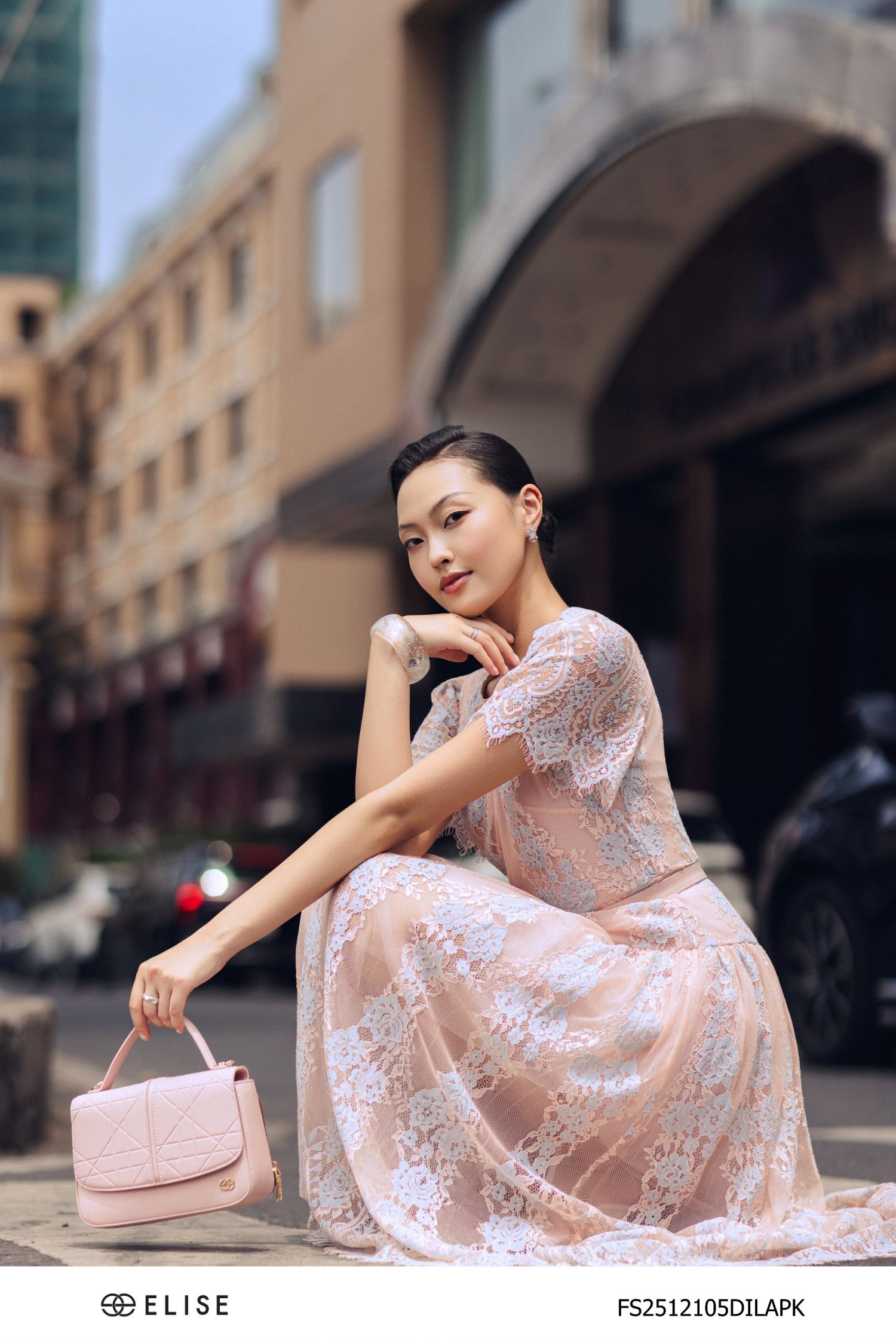 ĐẦM REN HỒNG HT HOA XANH ĐAI EO