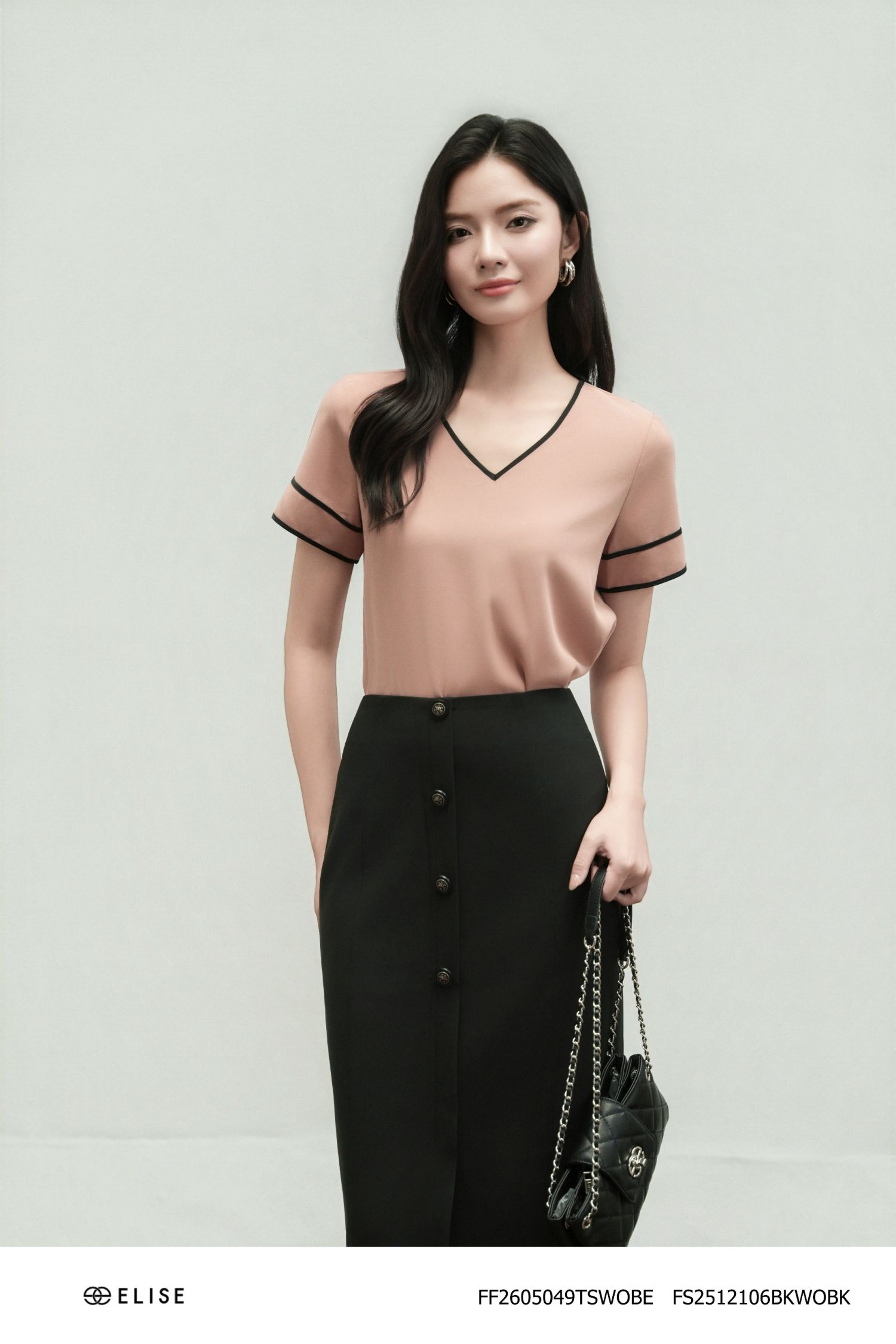JUPE BÚT CHÌ ĐEN XẺ TRƯỚC DIỄU MÍ